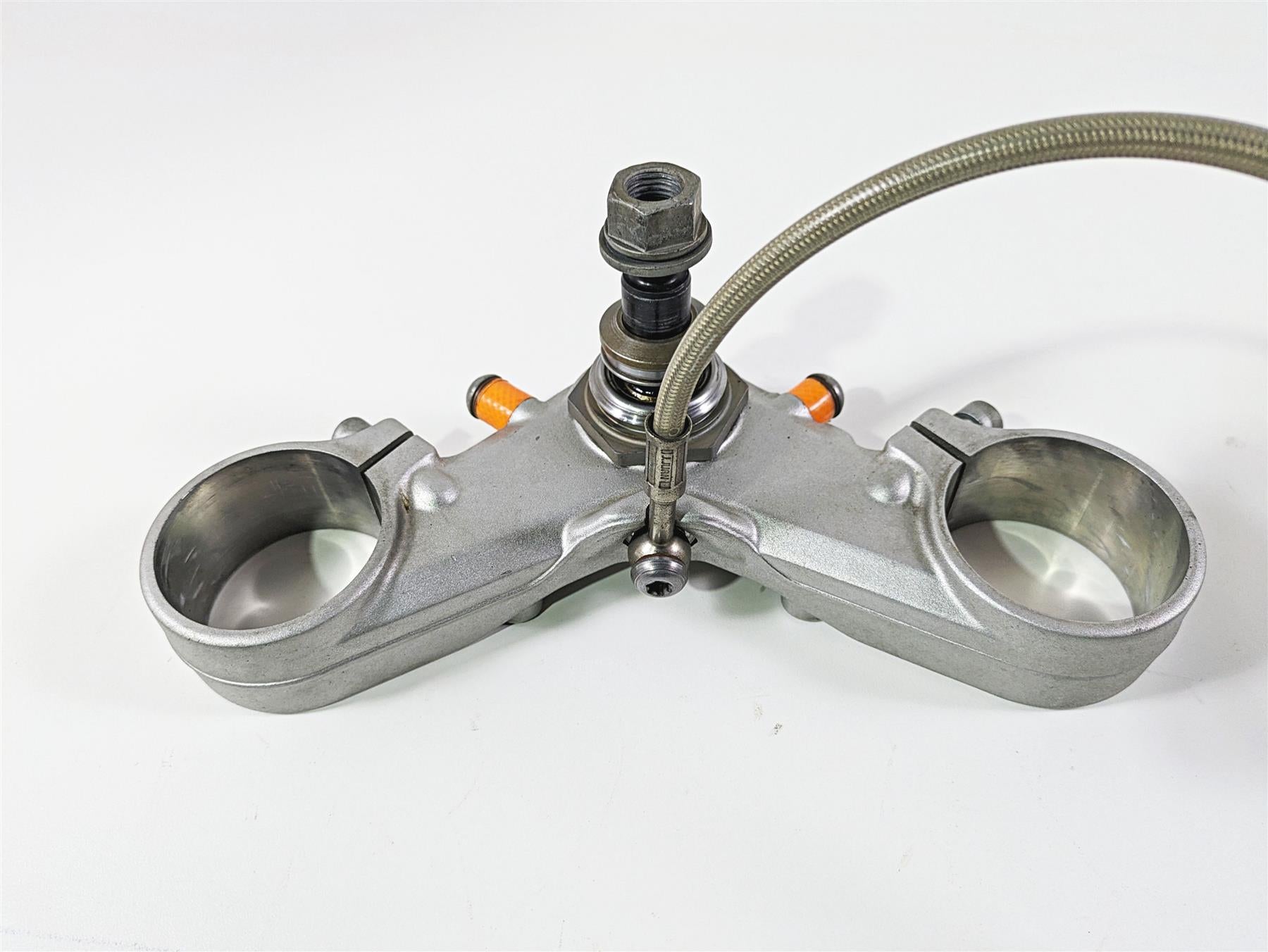 2006 BMW R1200GS K255 Adv Lower Triple Tree Steering Clamp 31427664956 {{ shop.shopifyCountryName }} - Mototech271