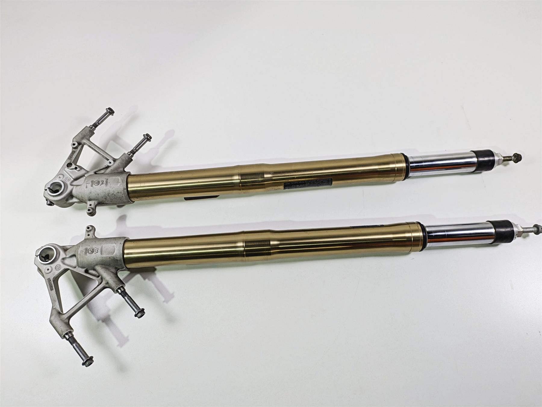 2019 BMW R1250RT K52 Straight Front Fork Leg Set 31429467733 31429467734 {{ shop.shopifyCountryName }} - Mototech271