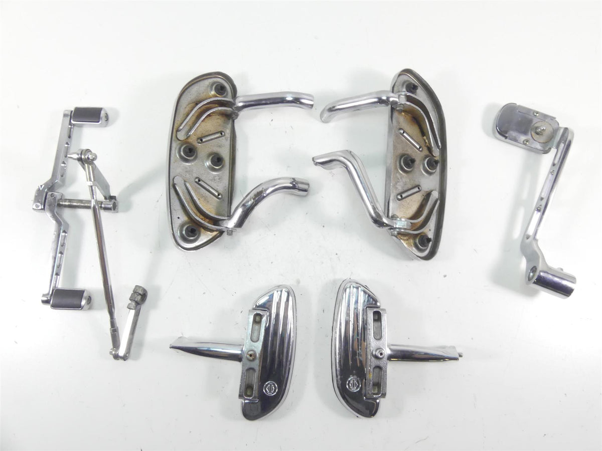 2005 Harley Touring CVO FLHTC SE Electra Glide Chrome Floorboard Set 34532-00B {{ shop.shopifyCountryName }} - Mototech271