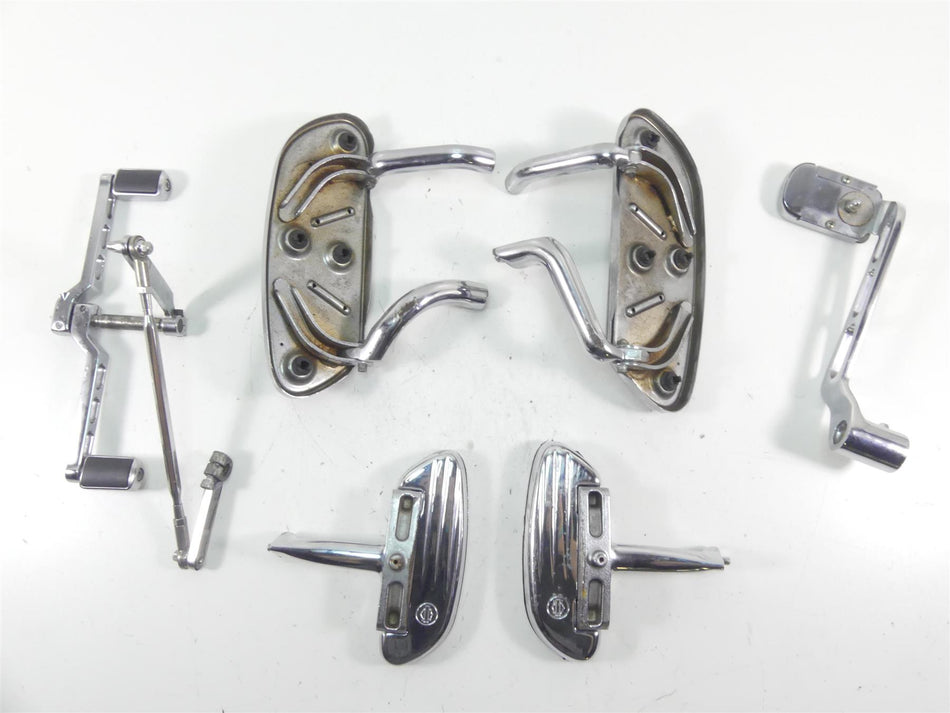 2005 Harley Touring CVO FLHTC SE Electra Glide Chrome Floorboard Set 34532-00B {{ shop.shopifyCountryName }} - Mototech271