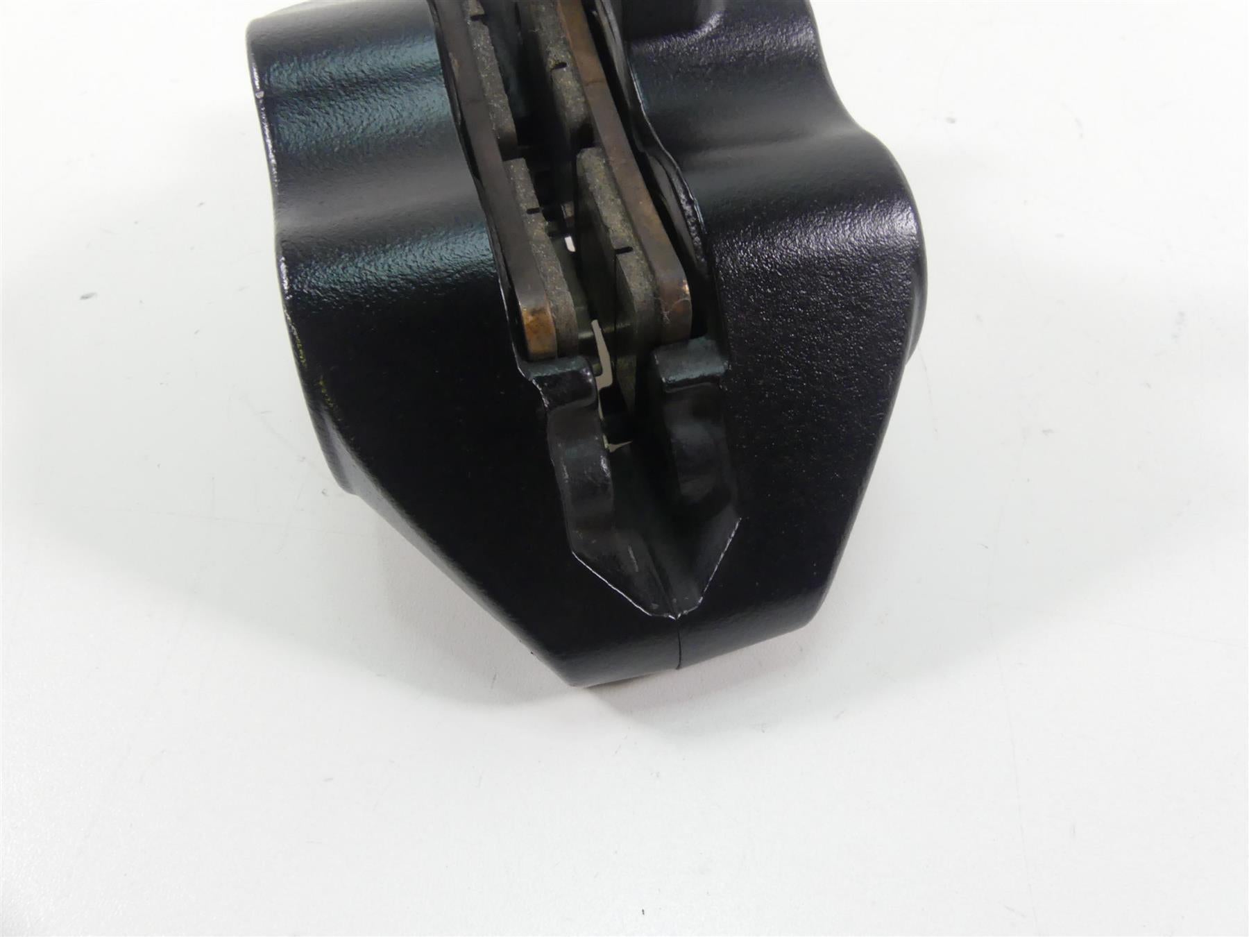 2020 Harley Softail FXBB Street Bob Front Brake Caliper 41300095 {{ shop.shopifyCountryName }} - Mototech271