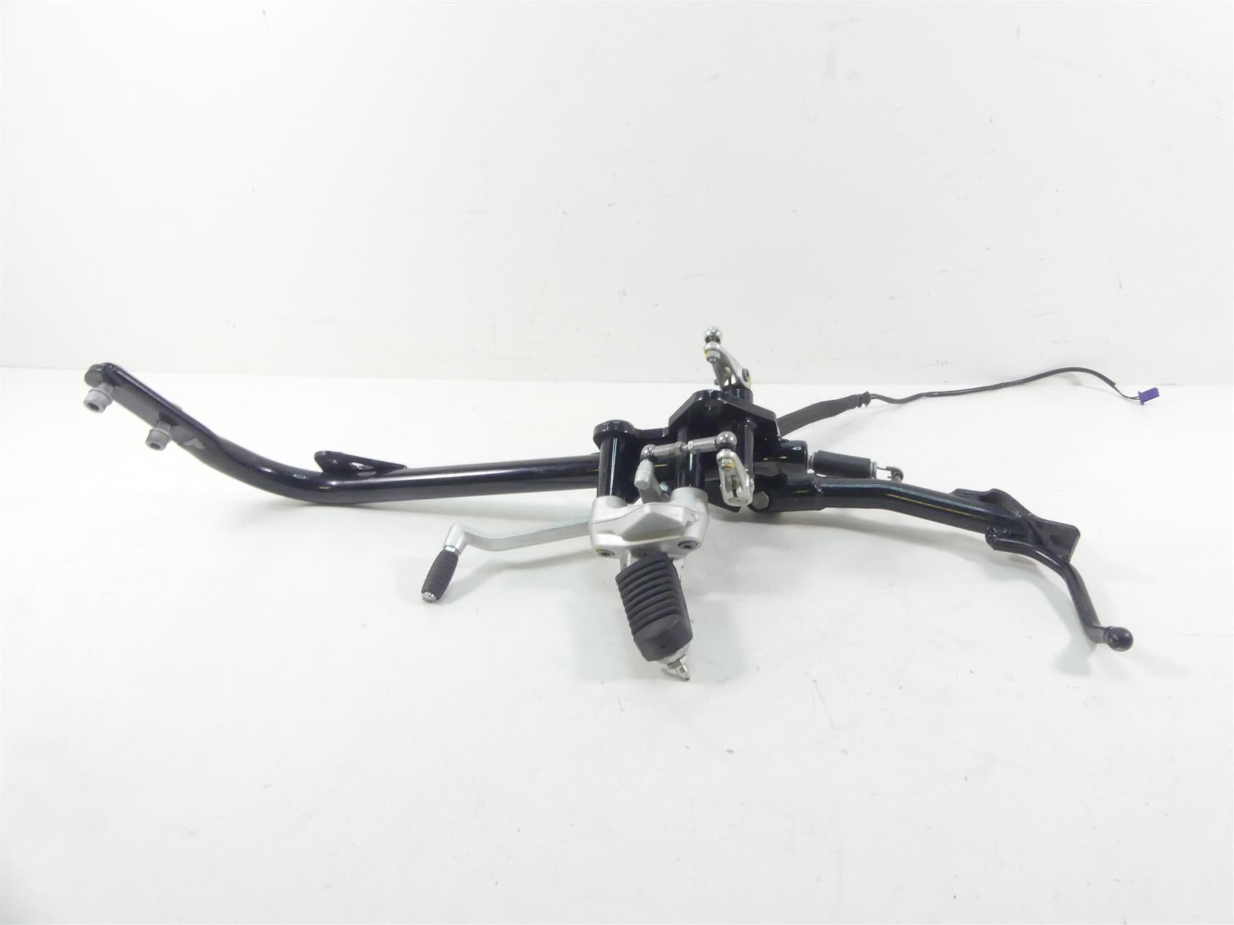 2019 Moto Guzzi V7 III Stone 750 Left Downtube Peg Shifter Kickstand 2B003175