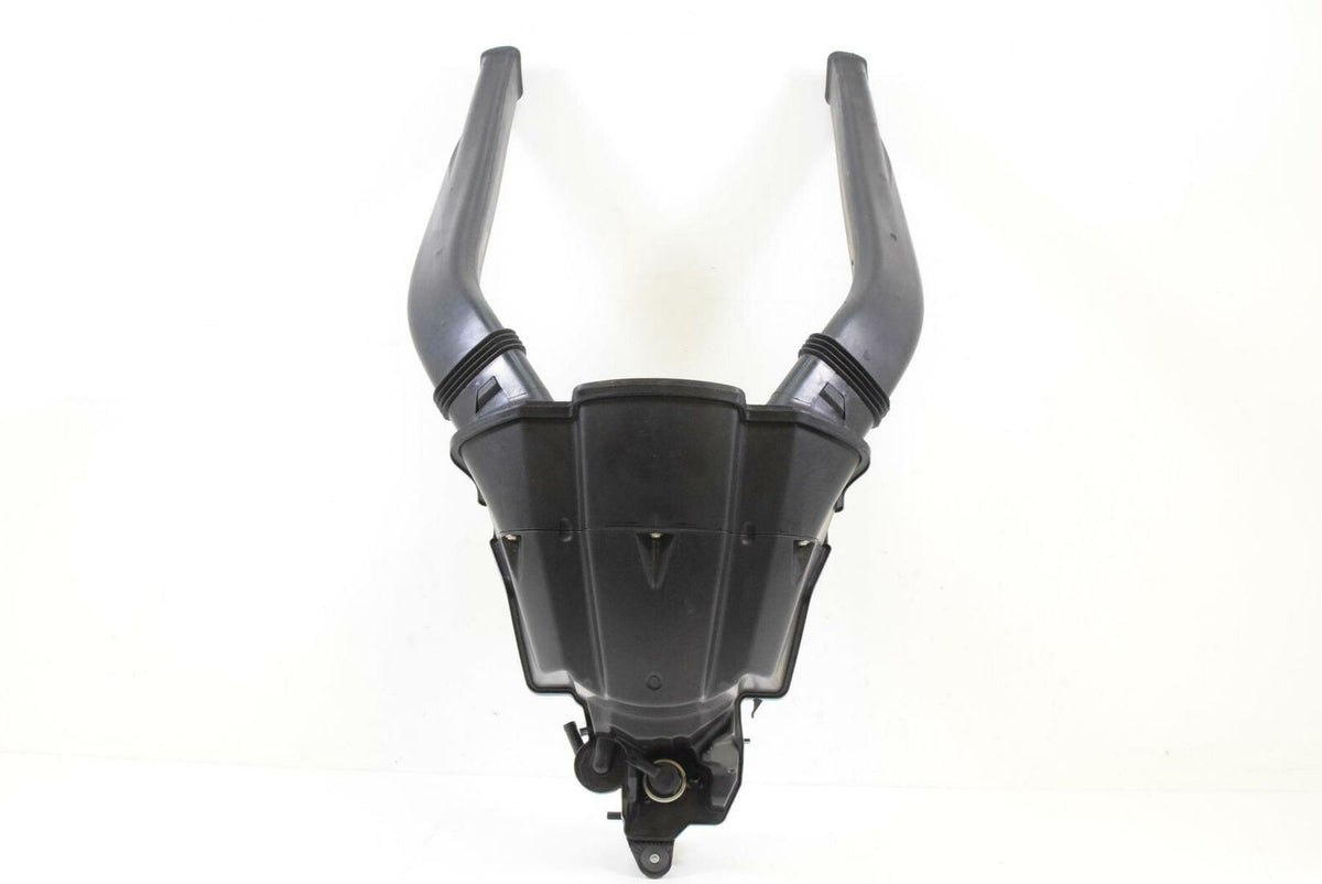 2014 BMW K1600 GTL K48 Air Box Cleaner Breather & All Tubes 13717712315 {{ shop.shopifyCountryName }} - Mototech271