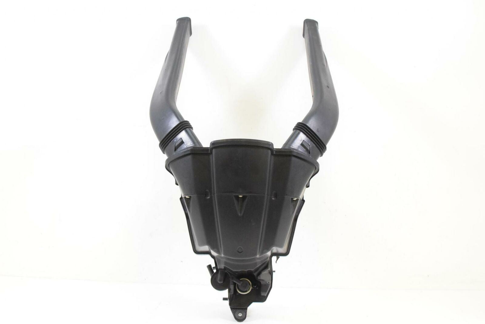 2014 BMW K1600 GTL K48 Air Box Cleaner Breather & All Tubes 13717712315 {{ shop.shopifyCountryName }} - Mototech271