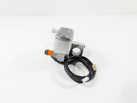 2006 Yamaha XVZ1300 Royal Star Front Brake Master Cylinder 4XY-W2587-01-00 {{ shop.shopifyCountryName }} - Mototech271