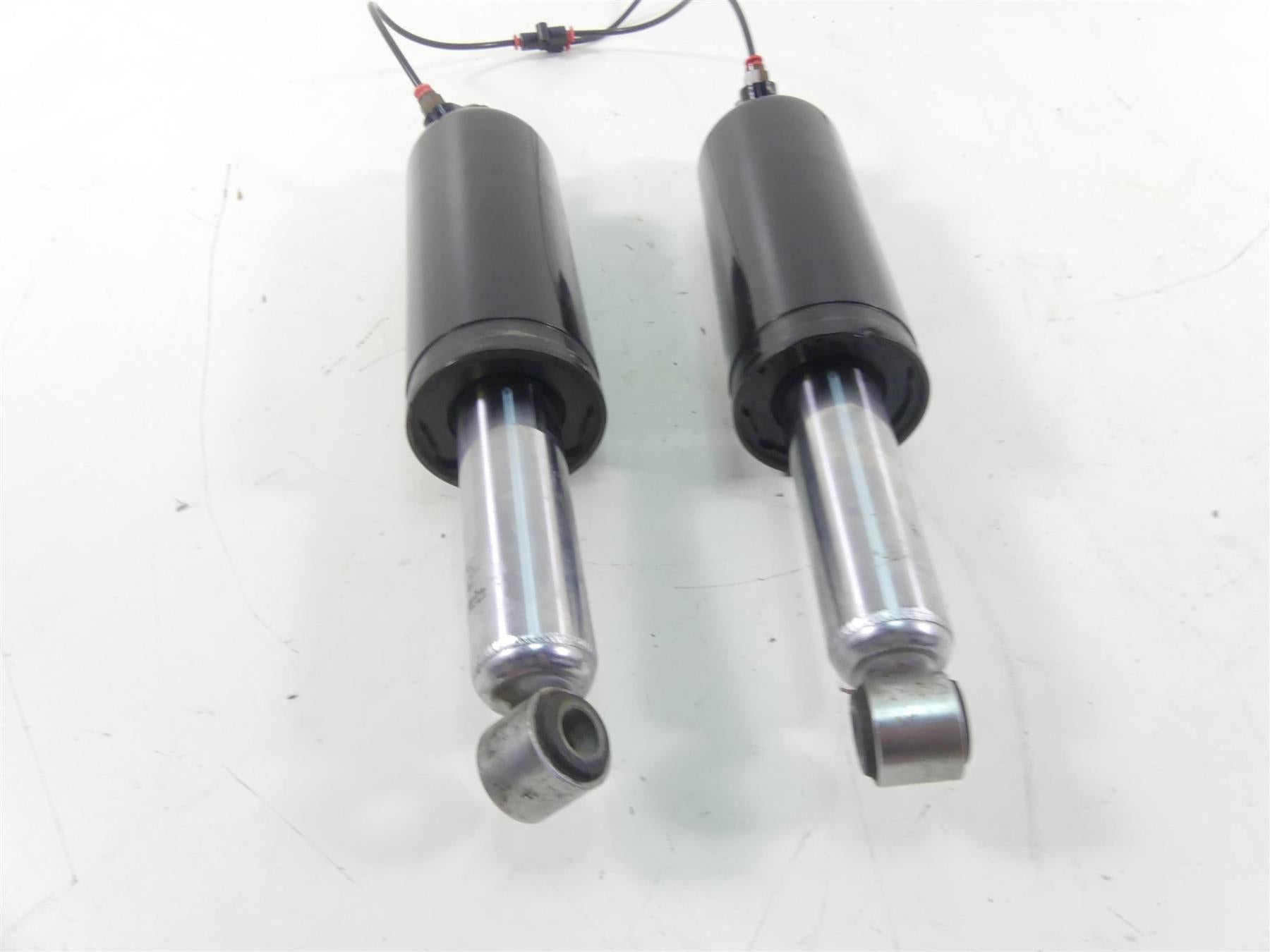 2002 Harley Touring FLHRCI Road King 13" Air Ride Rear Shock Damper 54565-97B {{ shop.shopifyCountryName }} - Mototech271