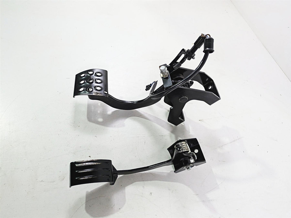 2021 Kawasaki Teryx KRX KRF 1000 Brake Accelerate Foot Pedal Set 39075-0027 {{ shop.shopifyCountryName }} - Mototech271
