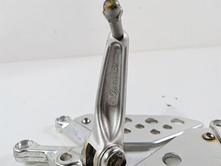 2008 Aprilia RSVR 1000 Factory Front Left & Right Foot Pegs AP8154069 AP8154070 {{ shop.shopifyCountryName }} - Mototech271