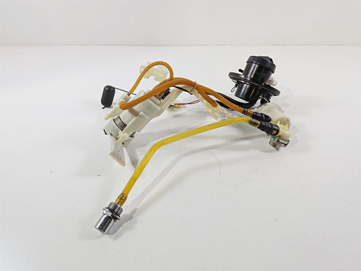 2018 Harley FLHTCU Touring Electra Glide Fuel Gas Petrol Pump - Tested 75069-08D-Mototech271