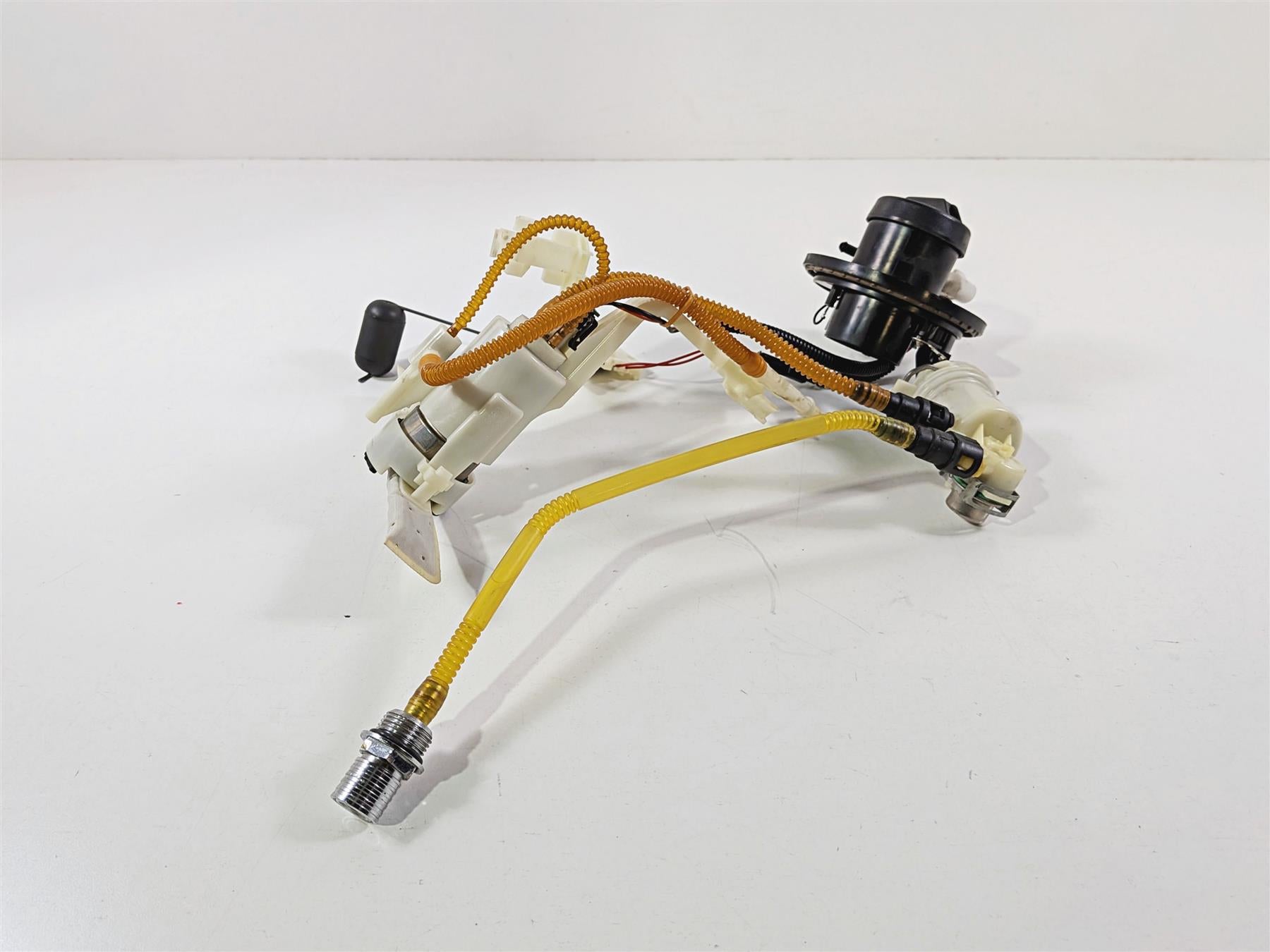2018 Harley FLHTCU Touring Electra Glide Fuel Gas Petrol Pump - Tested 75069-08D-Mototech271