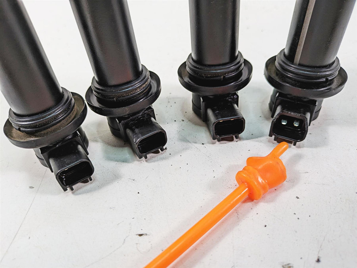 2007 Yamaha R1 YZFR1 Ignition Coil Stick Coils Set - Read 4C8-82310-00-00 {{ shop.shopifyCountryName }} - Mototech271