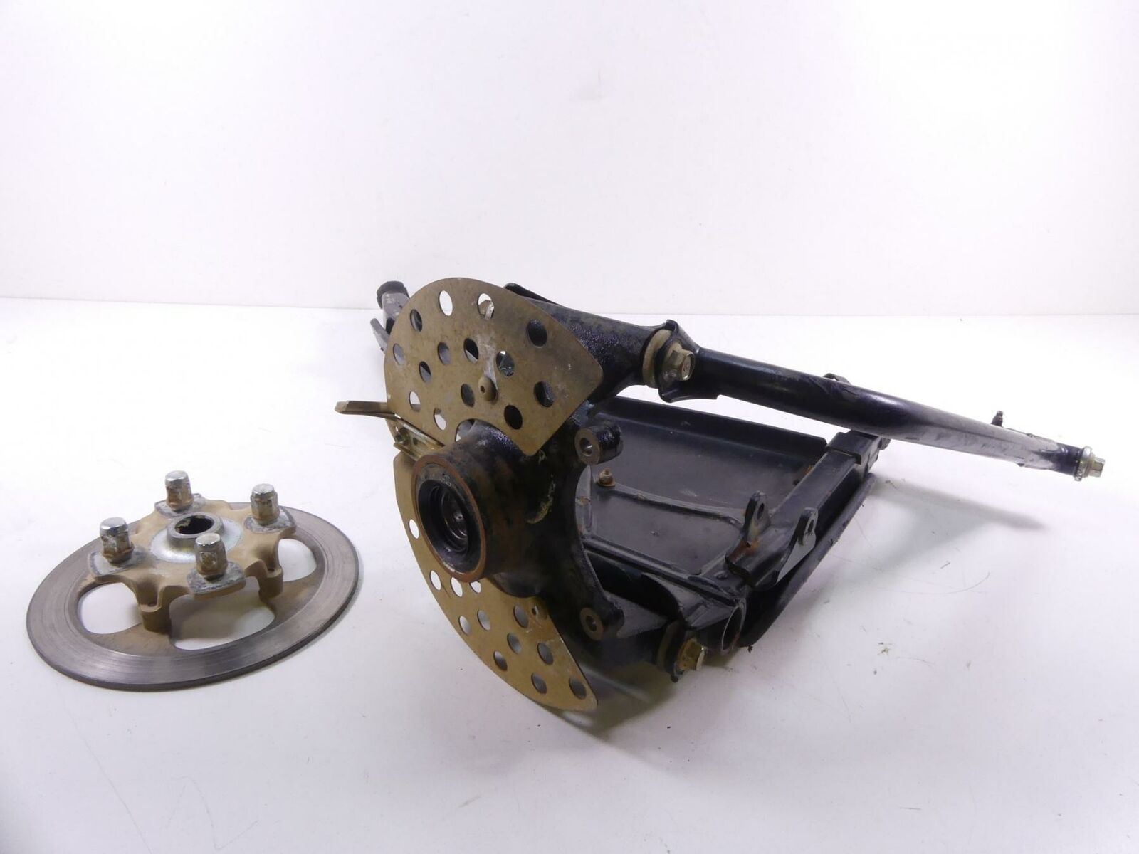 2016 Yamaha YXZ1000R EPS Left Rear Trailing Arm Knee Assembly Hub 2HC-F2107-30 | Mototech271