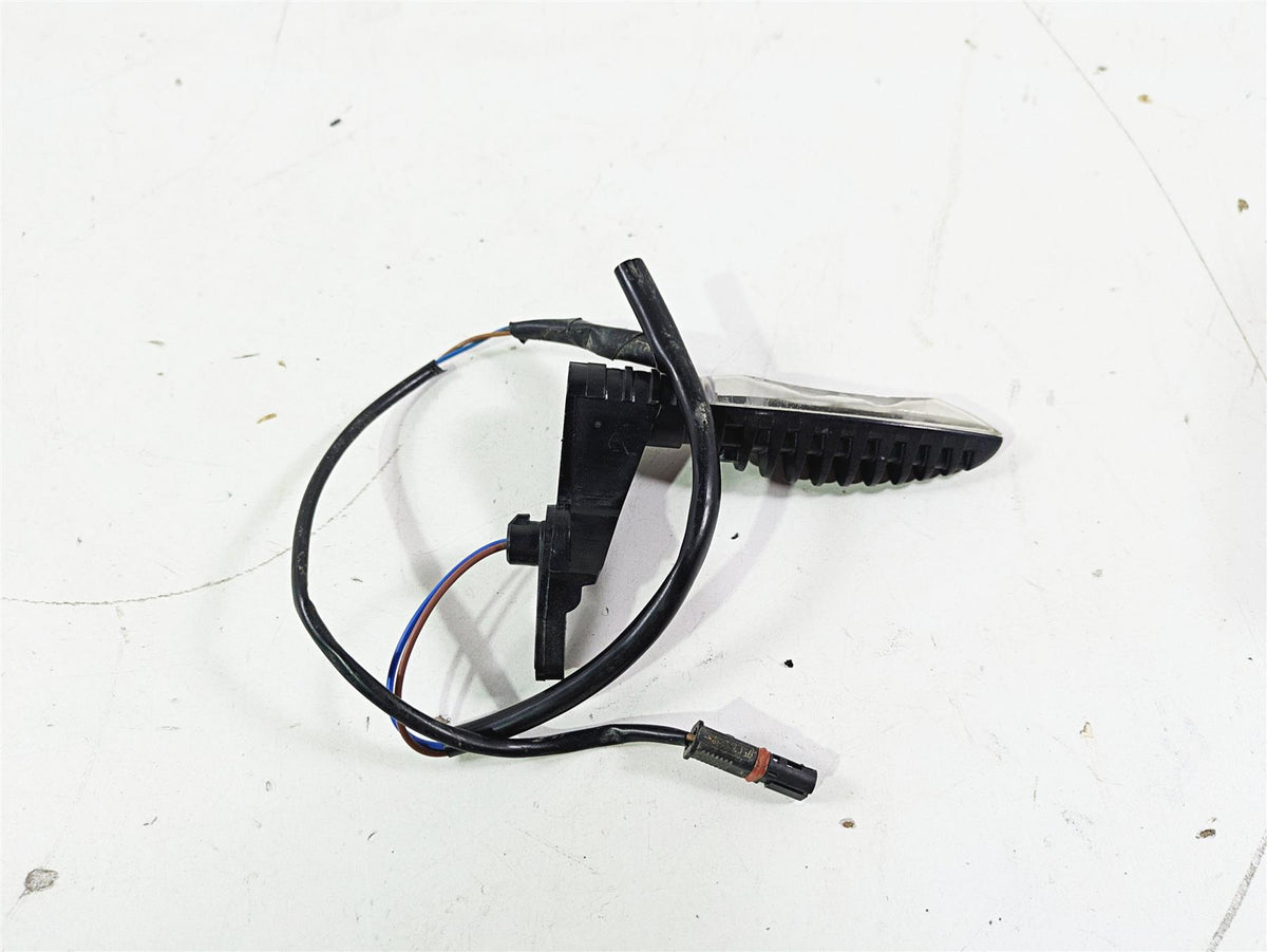 2015 BMW R1200GS Adv K51 Left Oem Rear LED Blinker Turn Signal 63238522500 {{ shop.shopifyCountryName }} - Mototech271