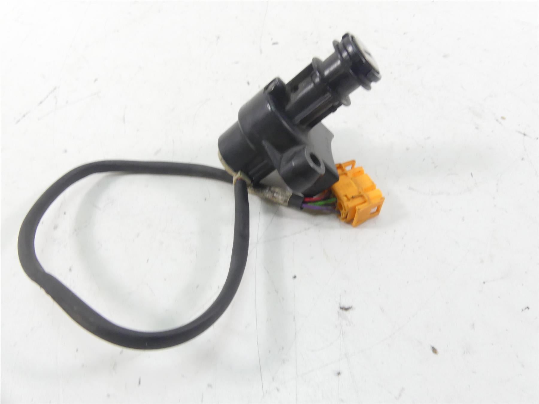 2003 BMW R1150 GS R21 Ignition Switch Key Lock Fuel Tank Cap Set 51252313183 {{ shop.shopifyCountryName }} - Mototech271