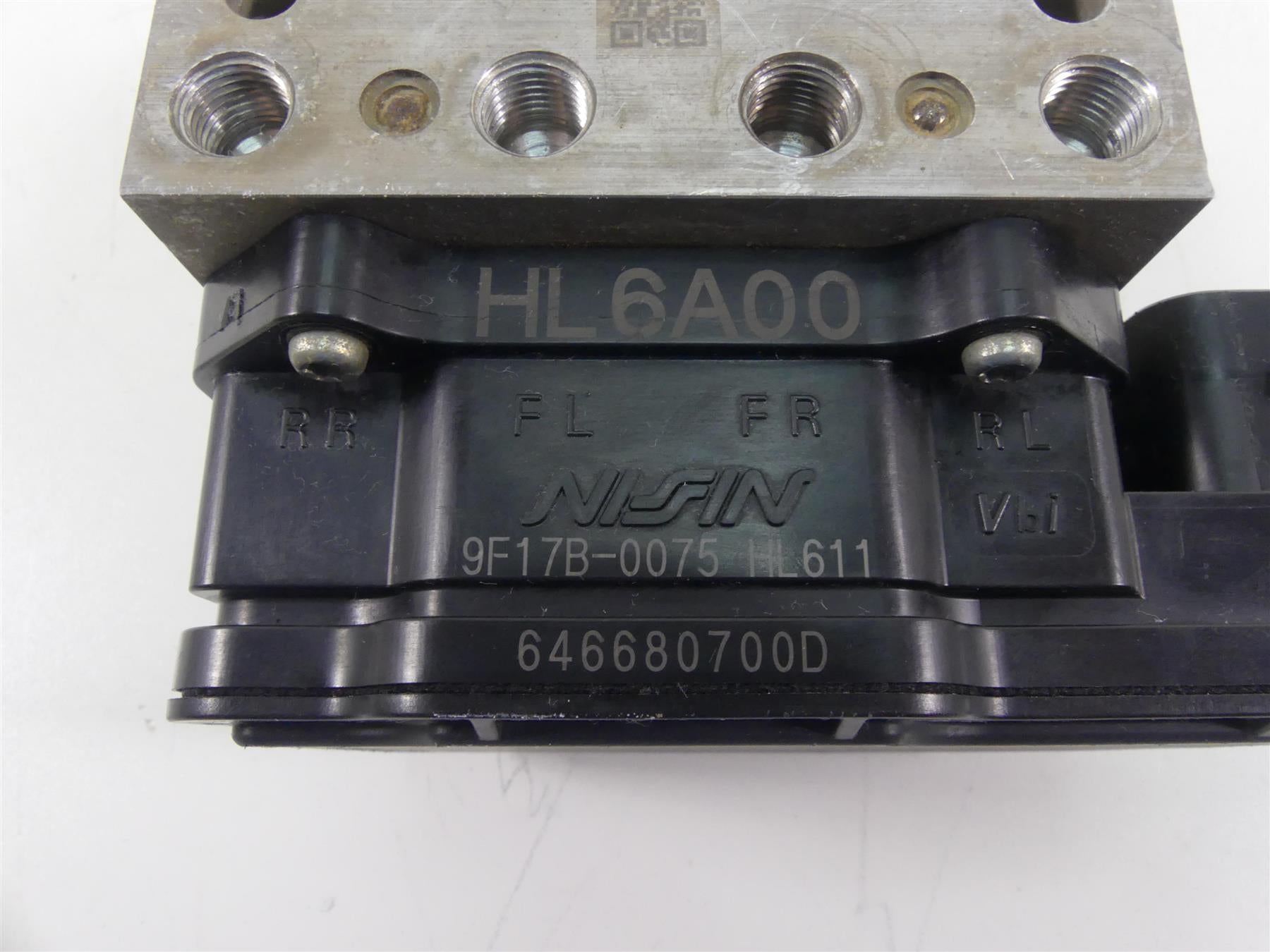 2020 Honda Talon SXS1000R S2R Nissin Vsa Modulator Abs Pump 57110-HL6-A01 {{ shop.shopifyCountryName }} - Mototech271
