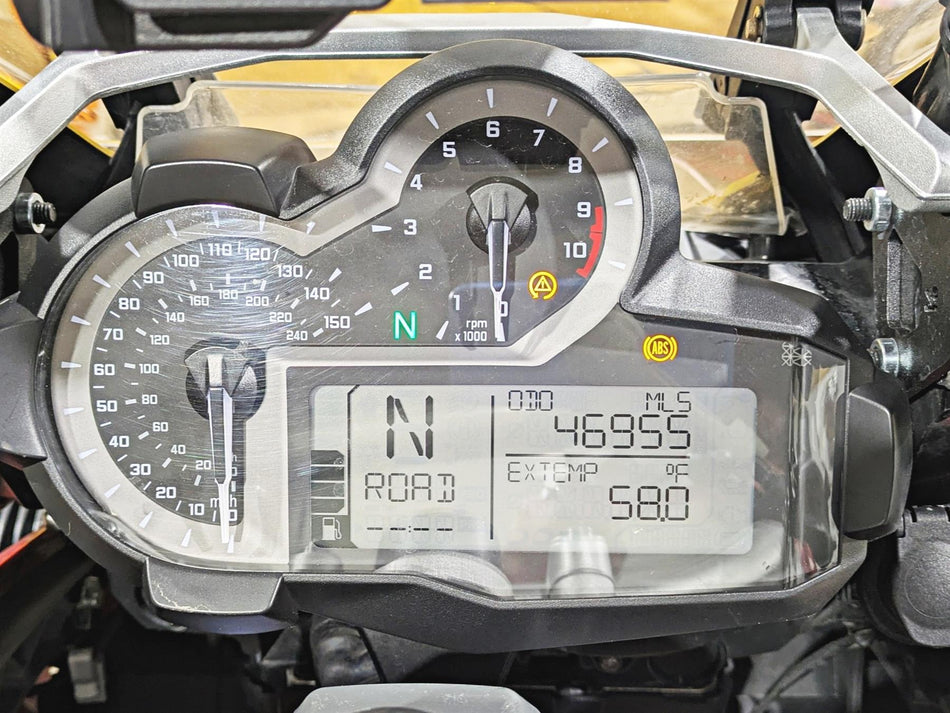 2016 BMW R1200 GS K50 Speedometer Gauges Instrument -46k 62118557882 62118393192 {{ shop.shopifyCountryName }} - Mototech271
