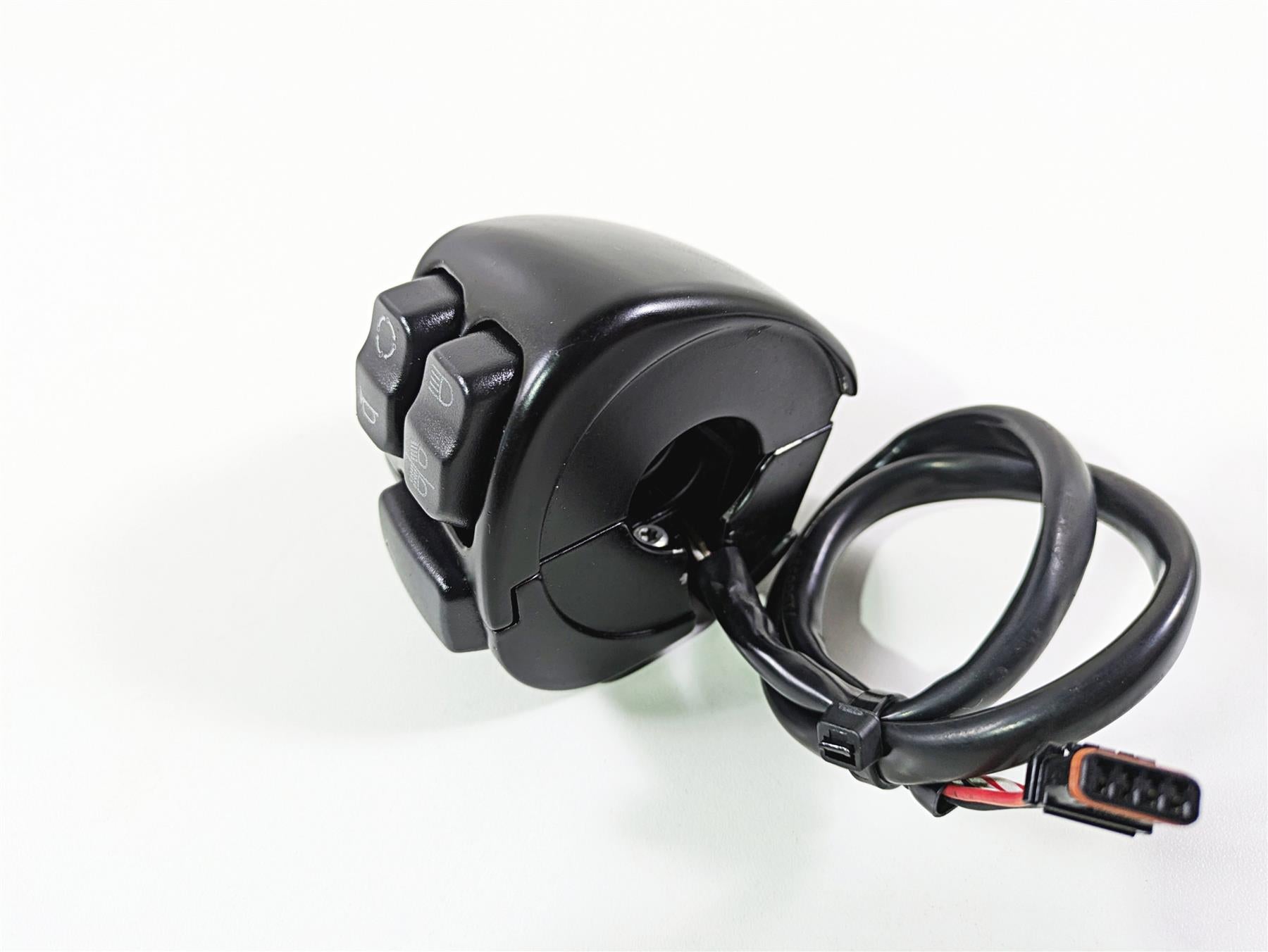 2019 Harley Softail FXDR 114 Left Hand Light Control Switch 71500292 {{ shop.shopifyCountryName }} - Mototech271