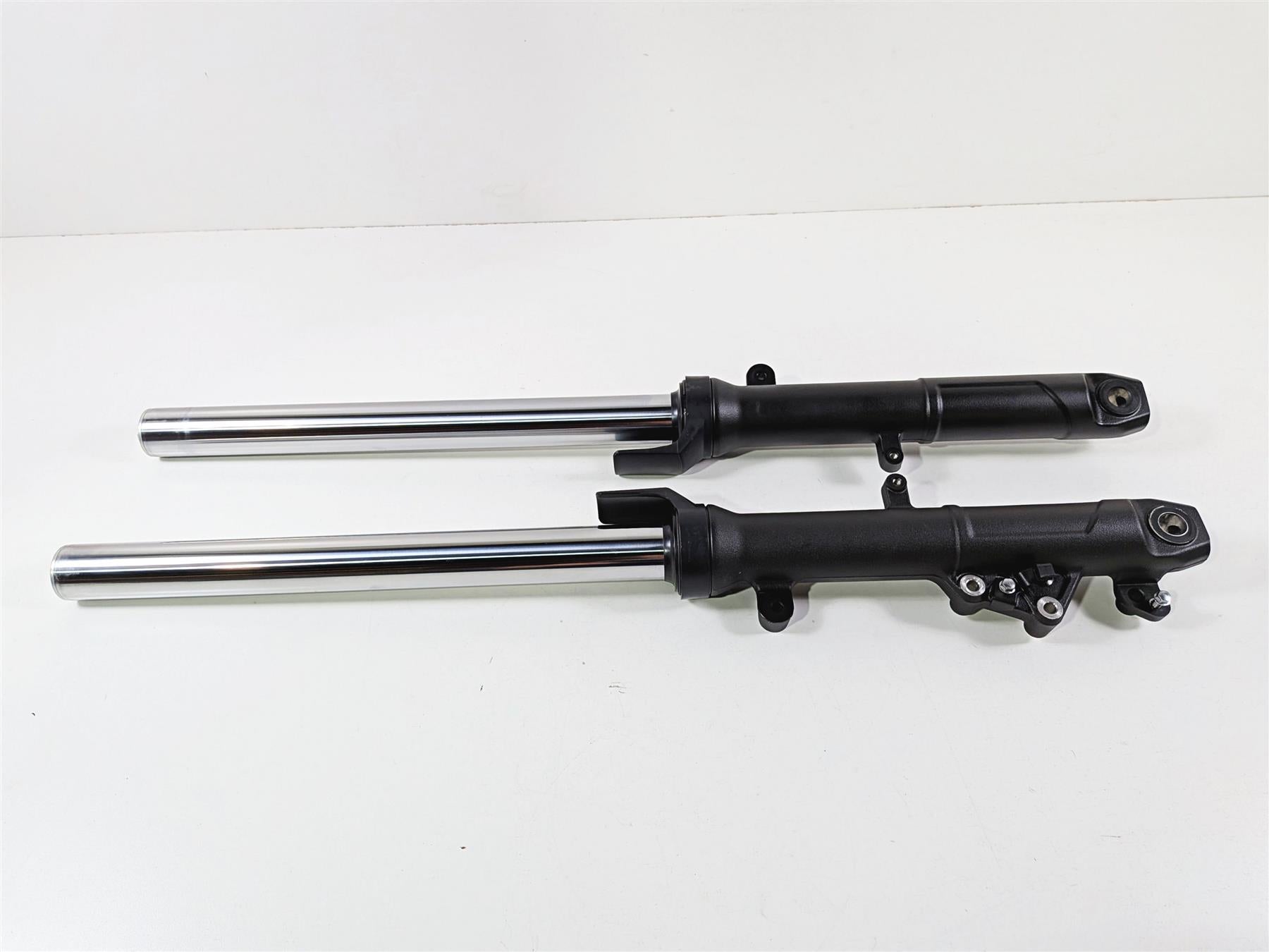 2024 Kawasaki EX500 Ninja 40th An. Straight Front Fork Leg Set 44071-1689-18R {{ shop.shopifyCountryName }} - Mototech271