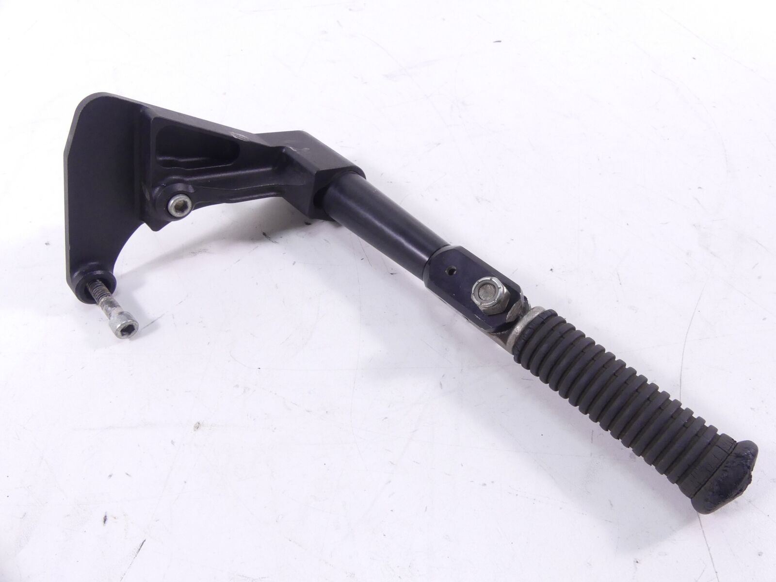 2017 Harley Dyna FXDB Street Bob Right Rear Passenger Footpeg Set {{ shop.shopifyCountryName }} - Mototech271