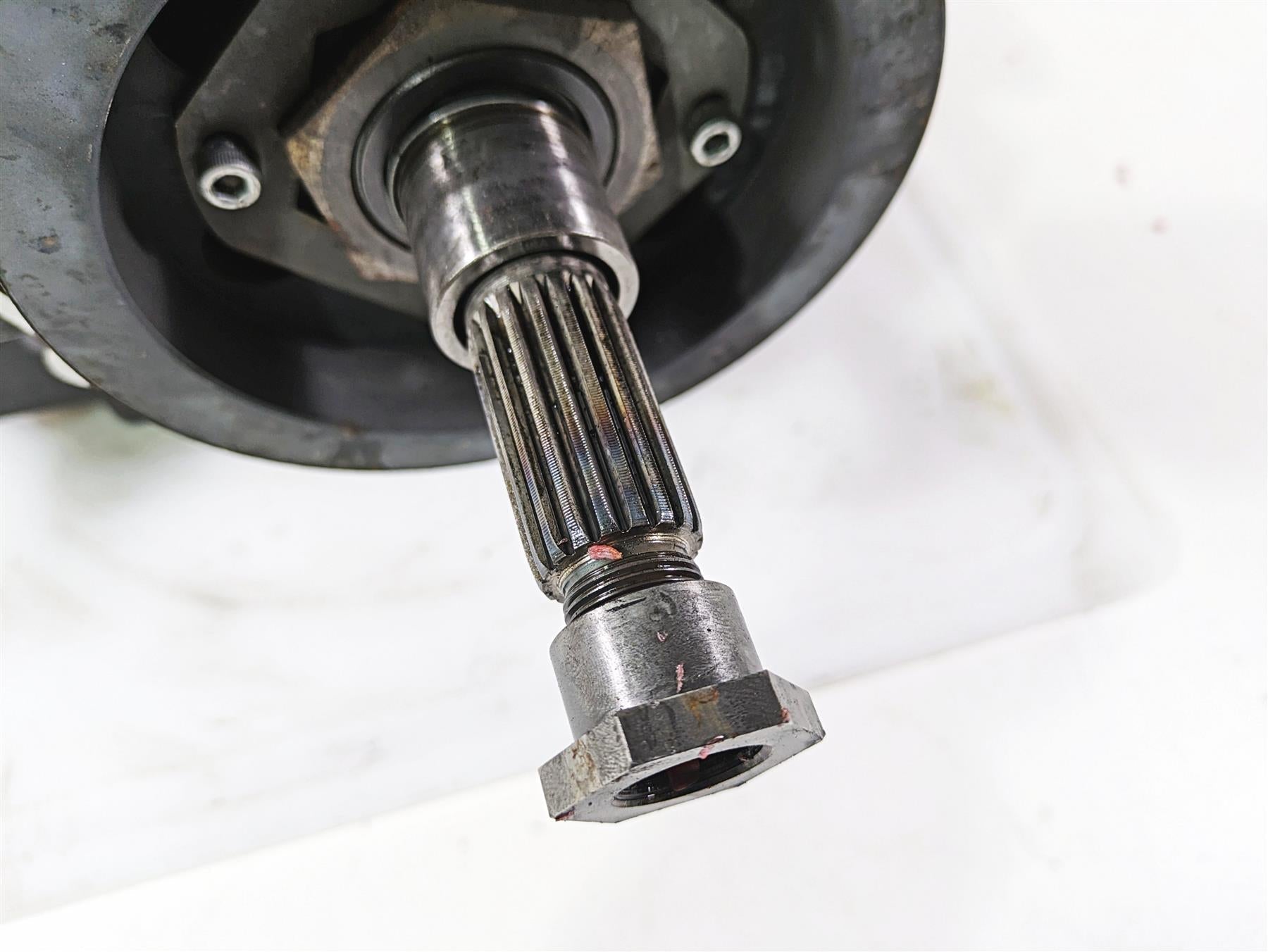 2017 Harley Dyna FXDB Street Bob Transmission Gear Box 6 Speed 25K 33083-10A {{ shop.shopifyCountryName }} - Mototech271