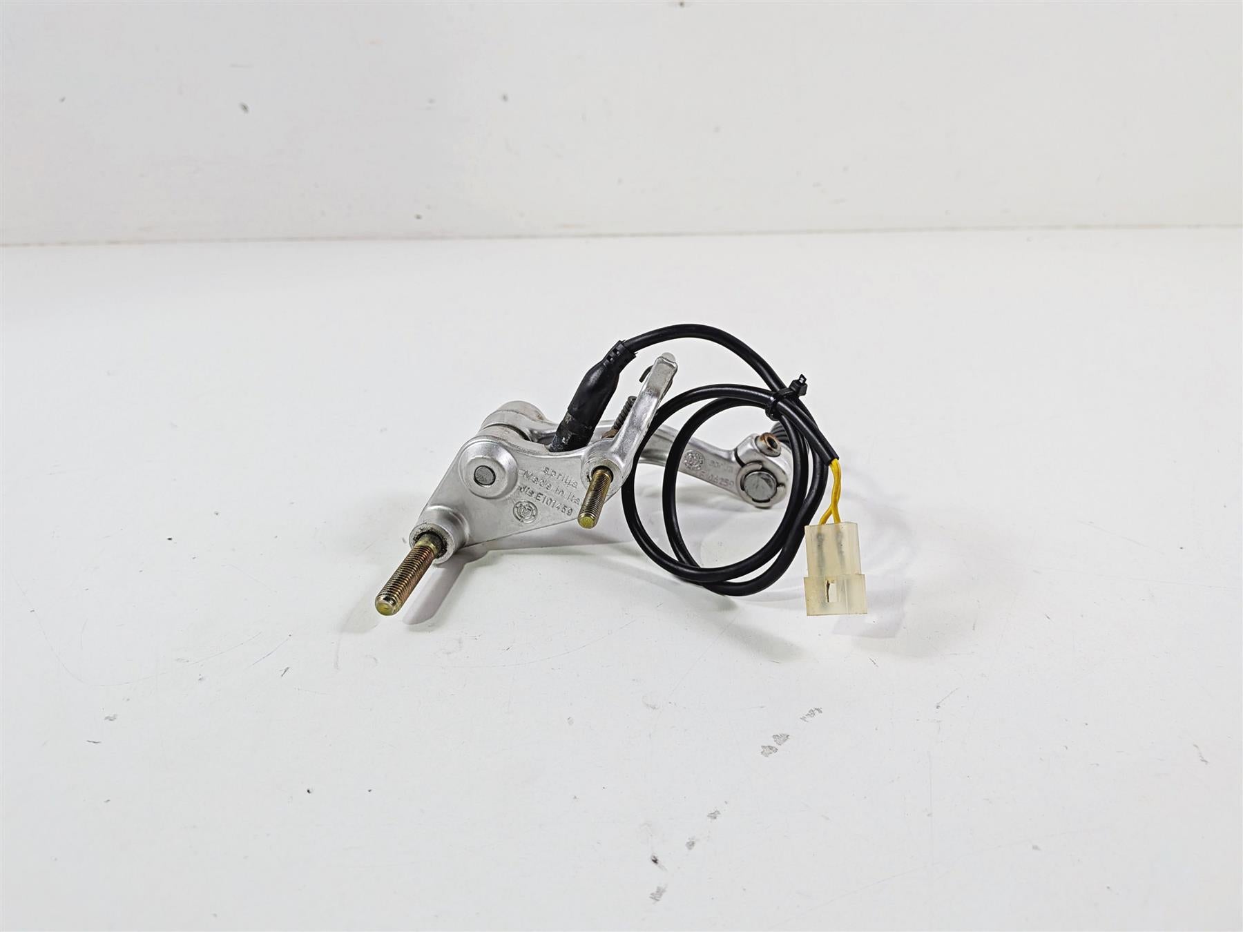 2008 Aprilia RSVR 1000 Factory Rear Brake Pedal & Mount AP8134415 AP8146787 {{ shop.shopifyCountryName }} - Mototech271