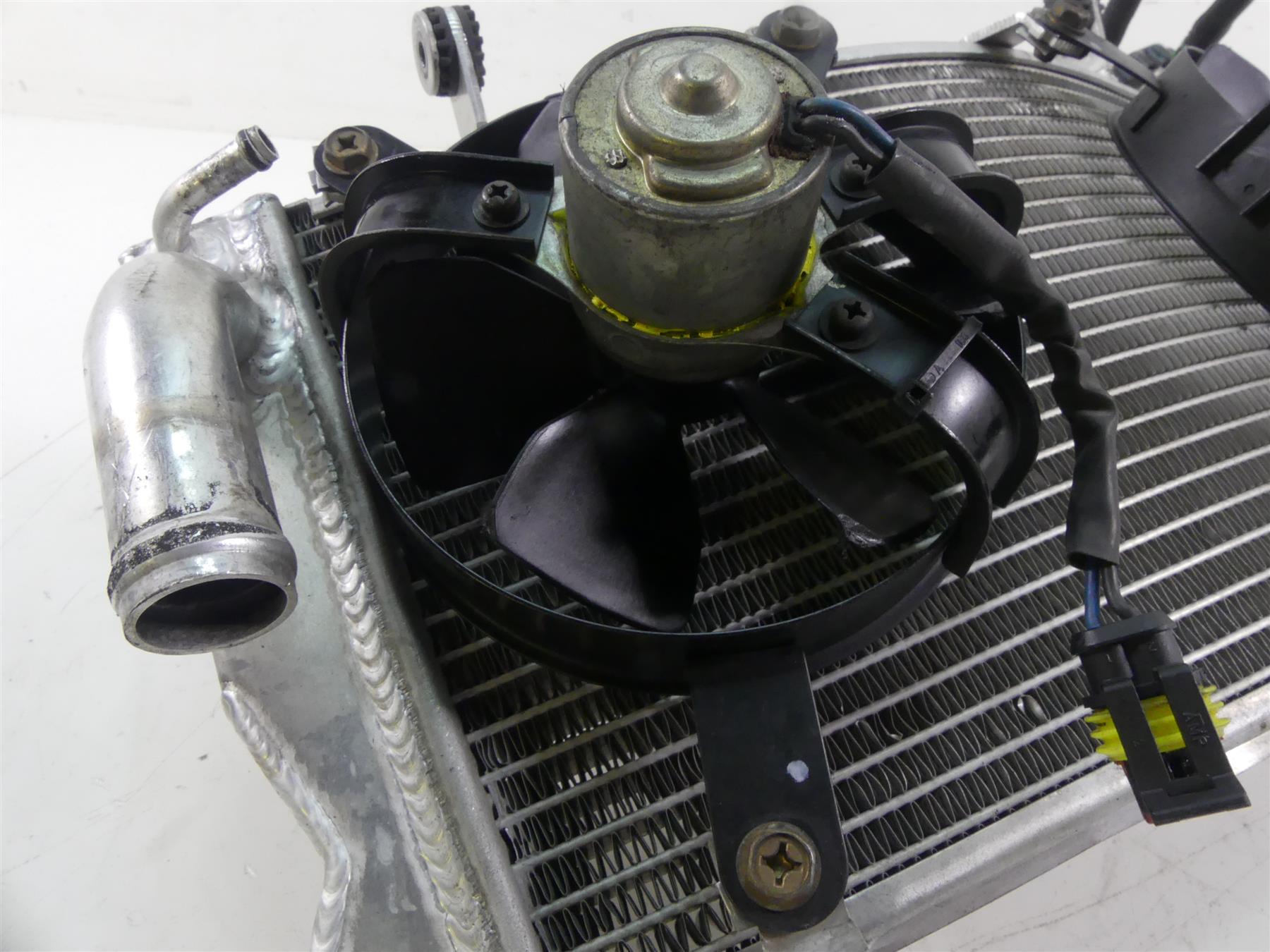 2006 Ducati 999 Biposto Radiator Cooler Fan Hoses Tube Set 54840412A {{ shop.shopifyCountryName }} - Mototech271