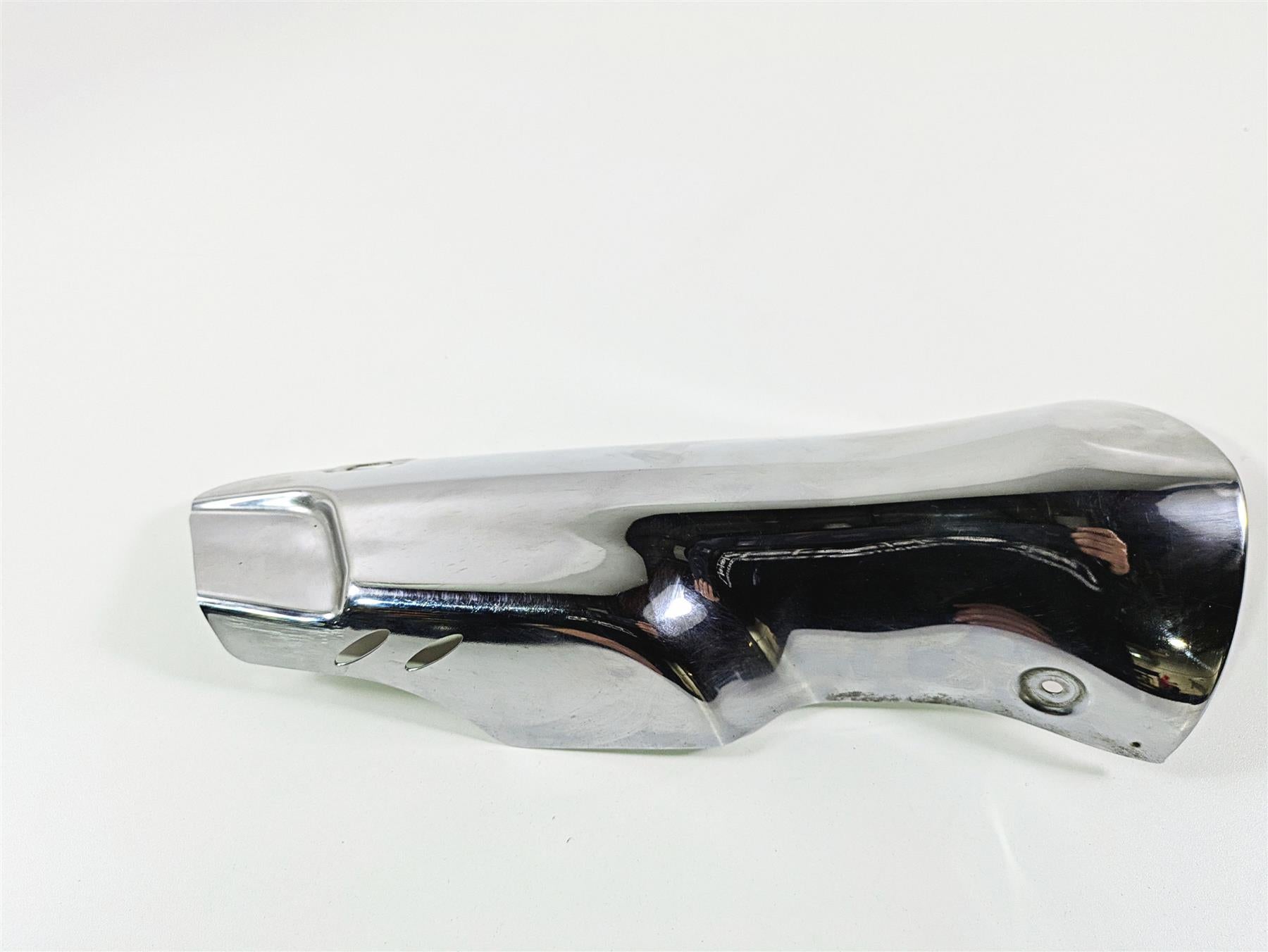 2019 BMW R1250RT K52 Chrome Muffler Exhaust Cover 18518394884 {{ shop.shopifyCountryName }} - Mototech271