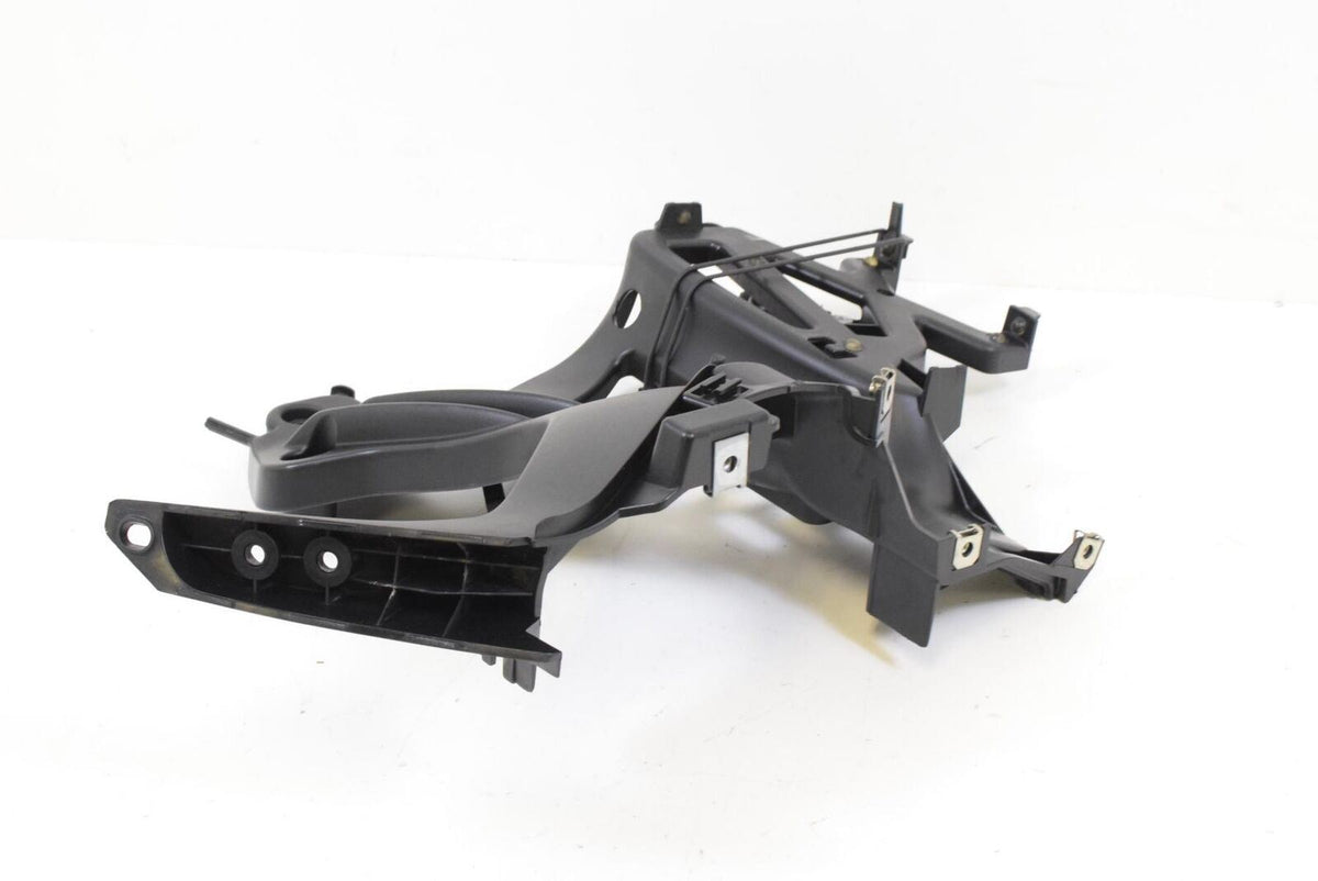 06 BMW K1200S K1200 S K40 Left Front Panel Stay Headlight Bracket 4663767776102 {{ shop.shopifyCountryName }} - Mototech271