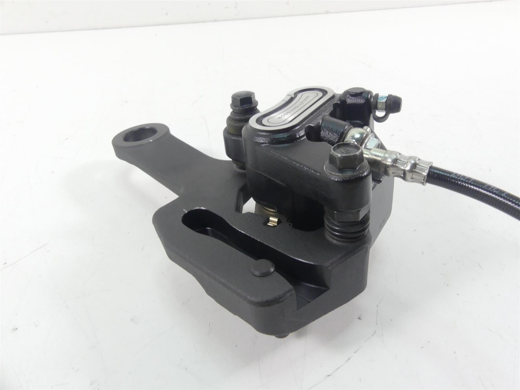 2021 Harley Softail FXBBS 114 Street Bob Rear Brake Caliper & Bracket 41300192 {{ shop.shopifyCountryName }} - Mototech271