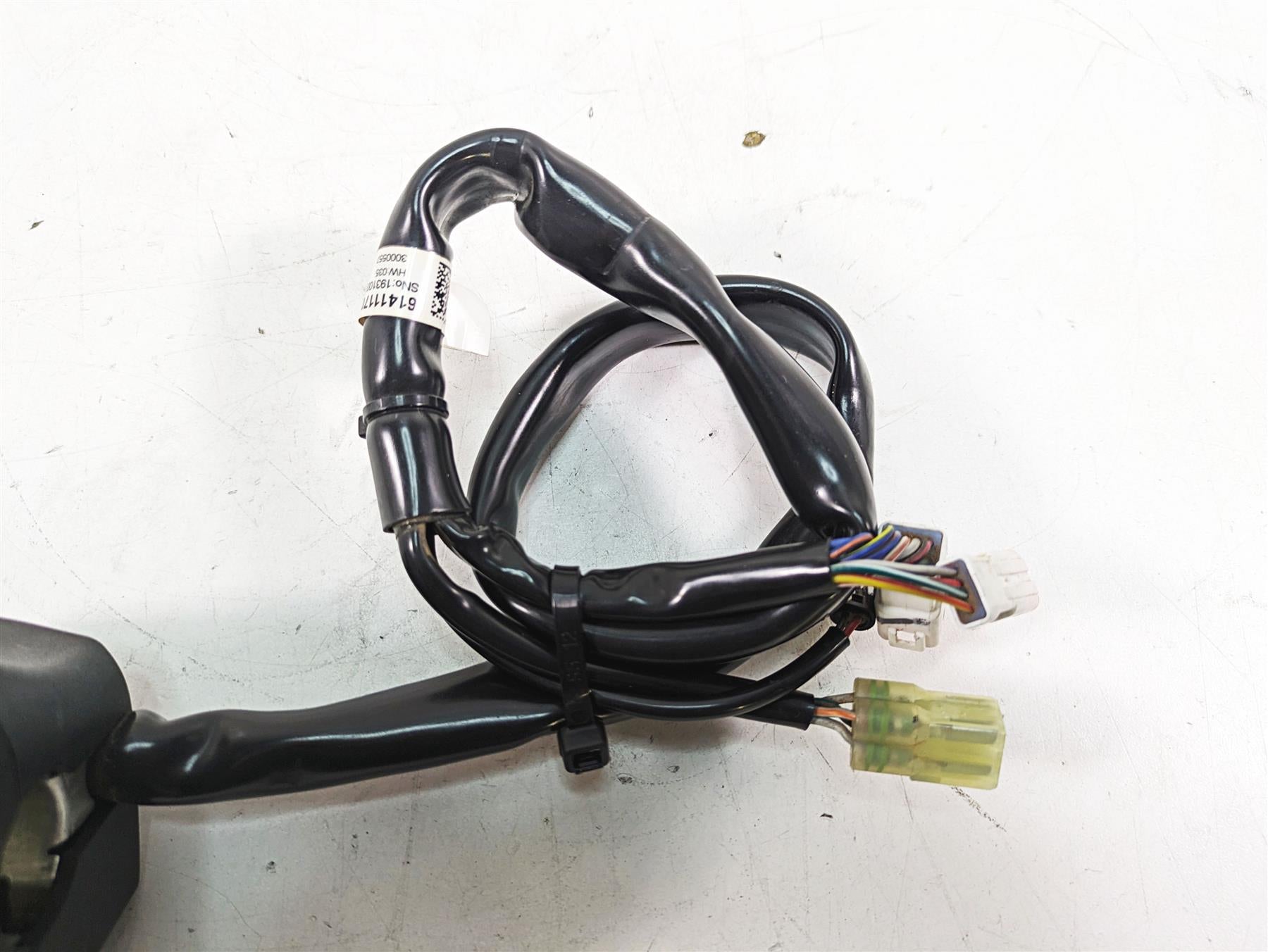 2020 KTM 1290 Super Adventure R Left Hand Turn Signal Control Switch 61411170100 {{ shop.shopifyCountryName }} - Mototech271