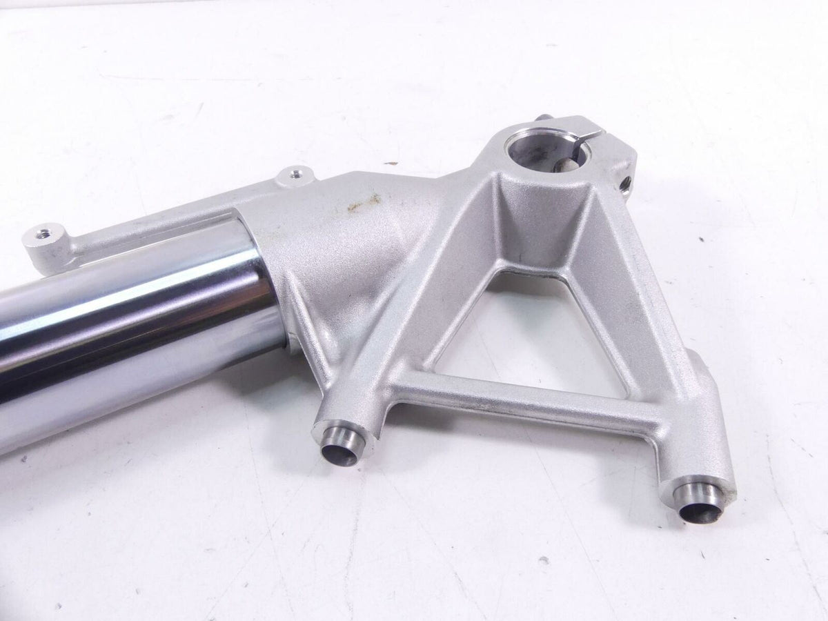 2016 BMW R1200R K53 Right Fork Lower Fork Slider Tube 31428543630 853386505 {{ shop.shopifyCountryName }} - Mototech271