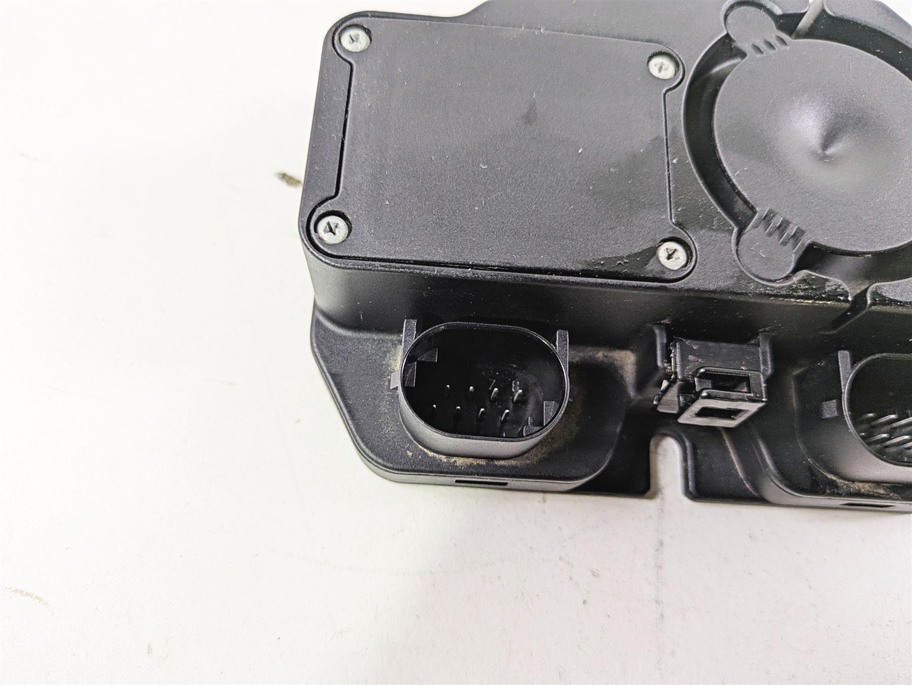 2015 BMW K1600 GT K48 Alarm Control Module Unit Box 8554345 {{ shop.shopifyCountryName }} - Mototech271