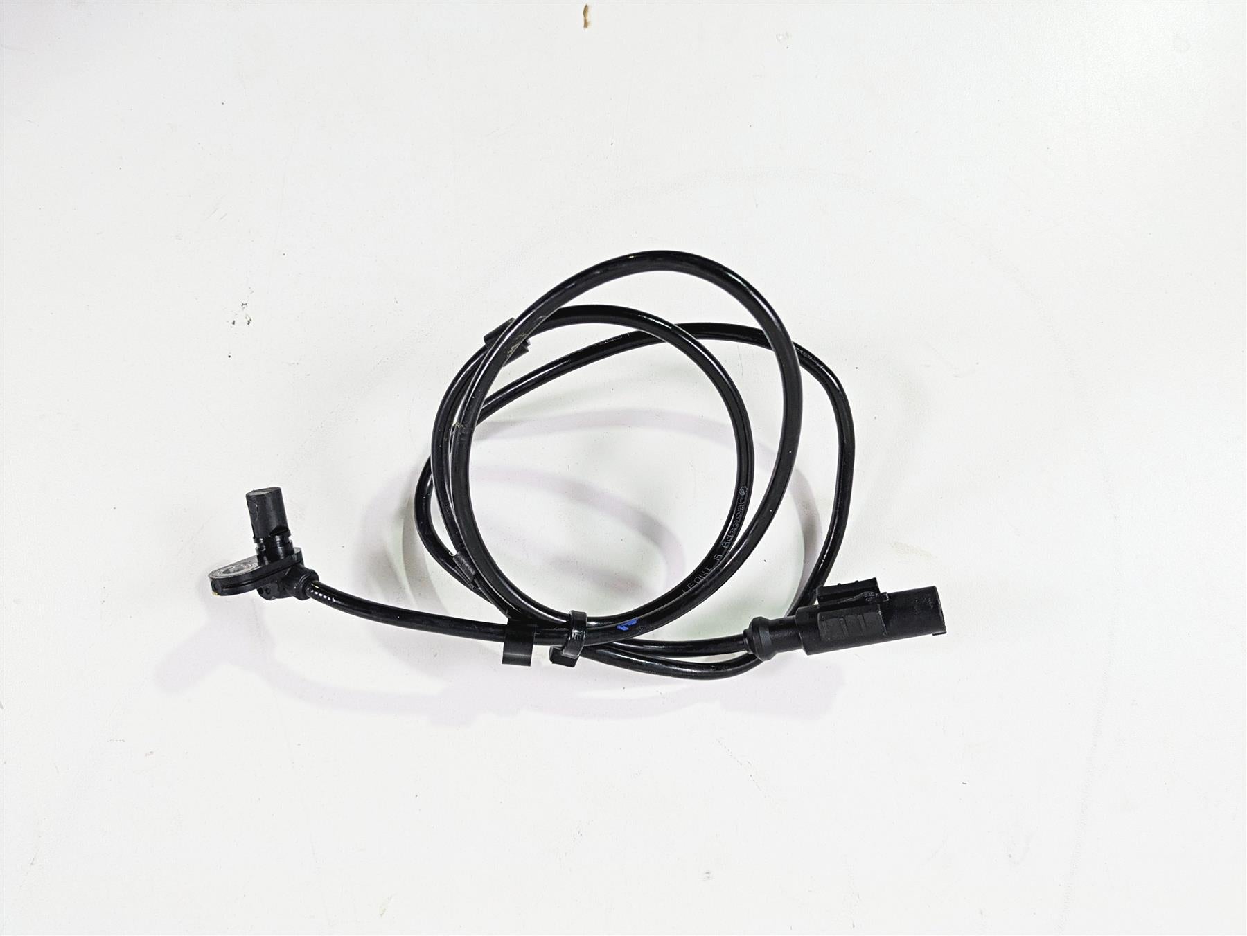 2022 Ducati Streetfighter V2 Front Wheel Speed Abs Brake Sensor 55212121B {{ shop.shopifyCountryName }} - Mototech271
