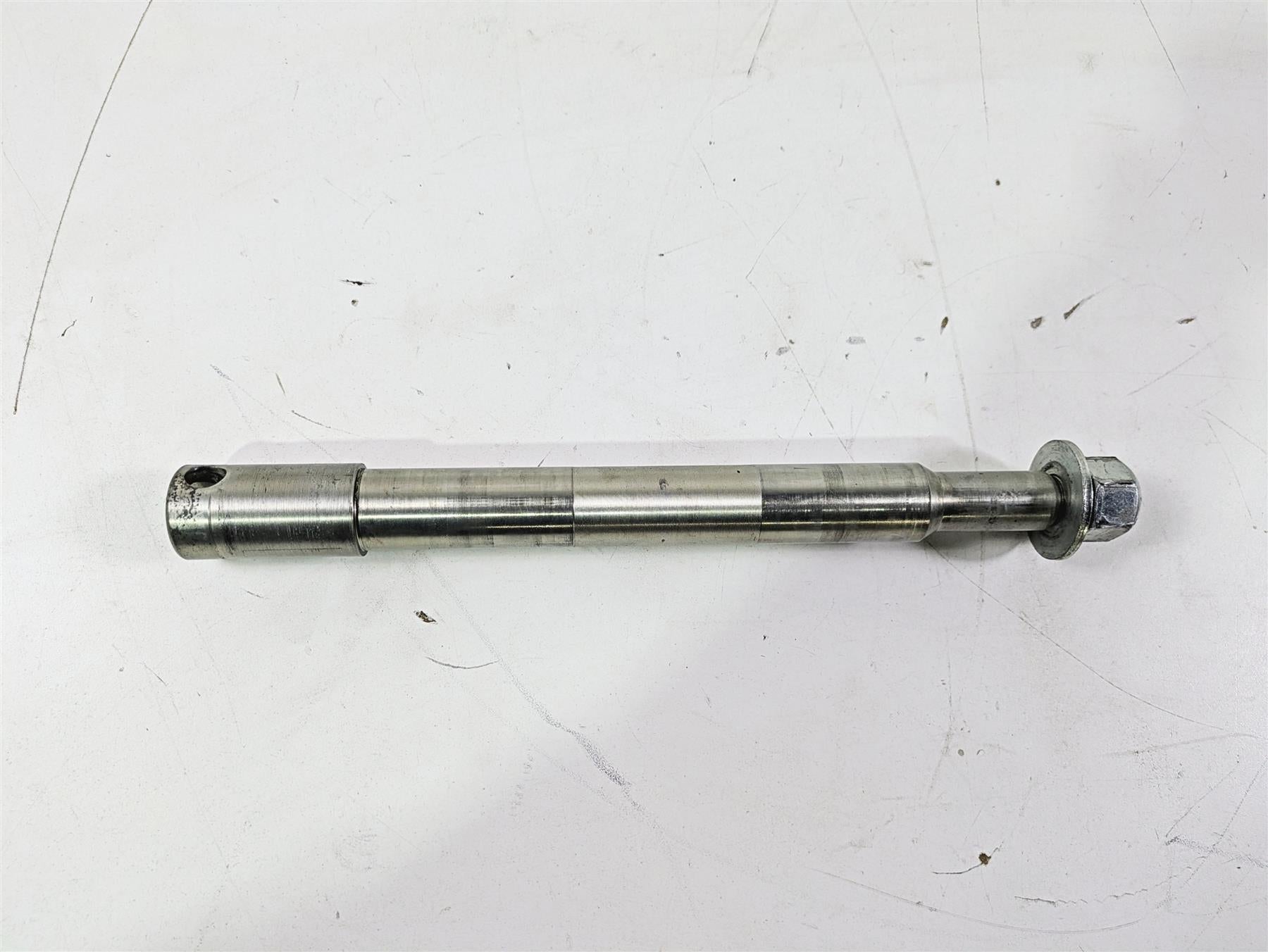2010 Harley VRSCF Muscle Rod Front Axle Wheel Spindle 41628-08 {{ shop.shopifyCountryName }} - Mototech271