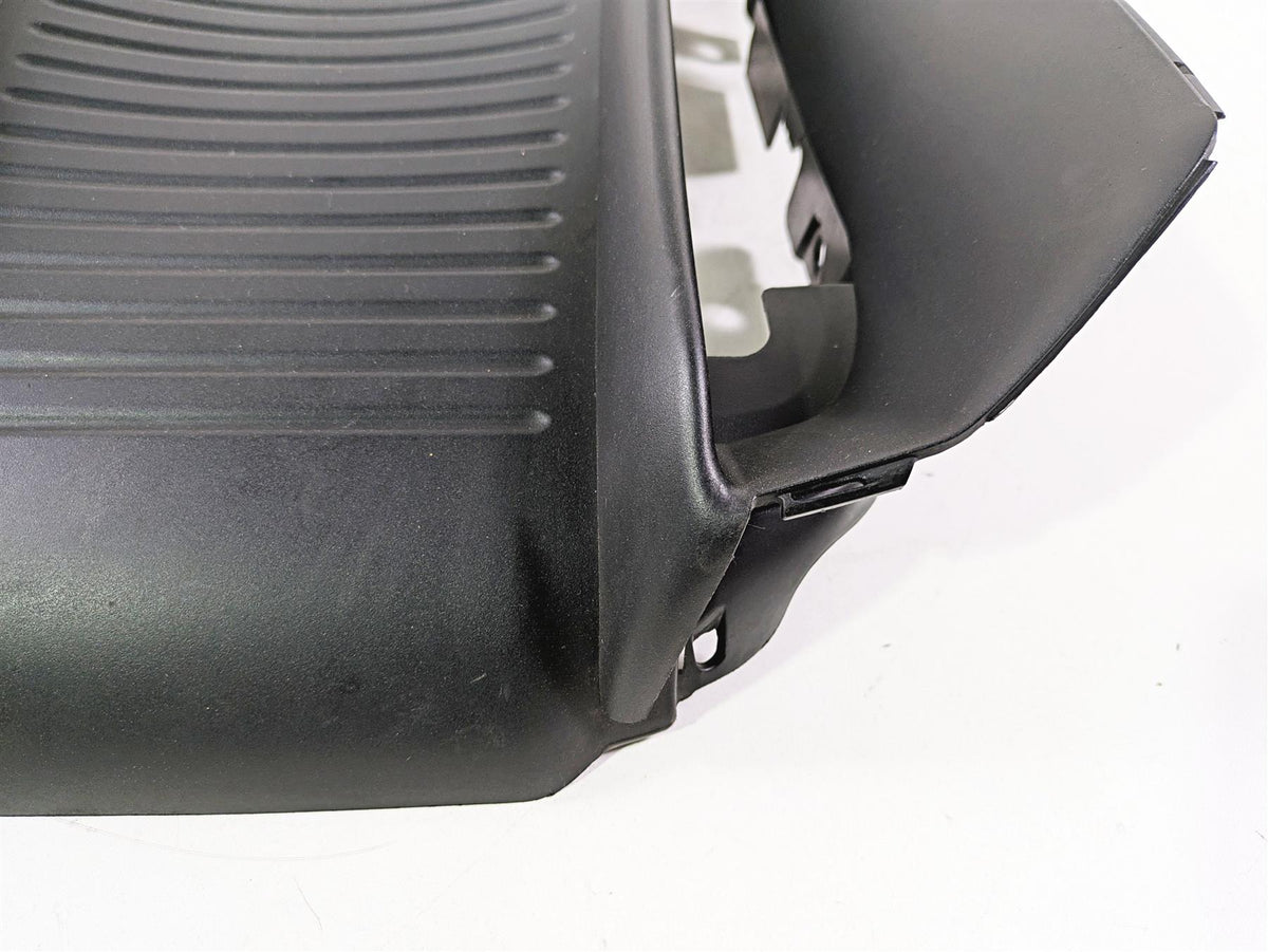 2010 Harley VRSCF Muscle Rod Radiator Front Center Cover Fairing 26826-09 {{ shop.shopifyCountryName }} - Mototech271