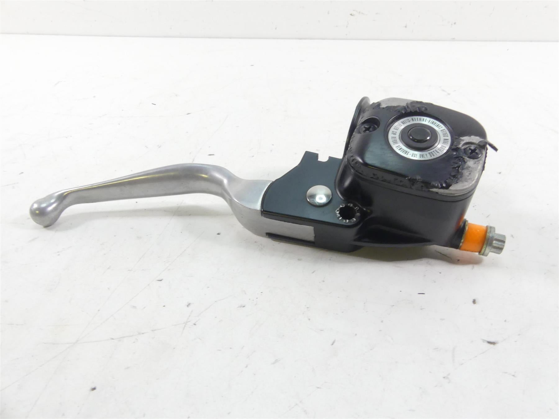 2009 Harley FXDF Dyna Fat Bob Front Brake Master Cylinder 11/16 45170-08F {{ shop.shopifyCountryName }} - Mototech271
