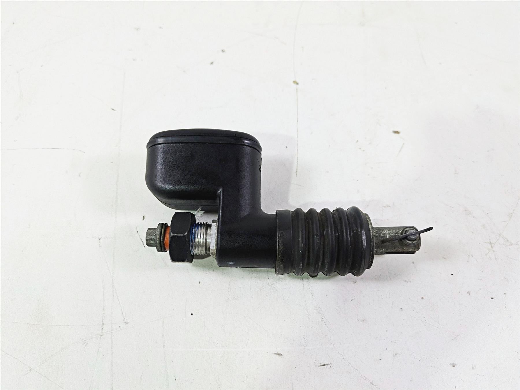 2009 Harley FXCWC Softail Rocker Rear Brake Master Cylinder 41767-05E {{ shop.shopifyCountryName }} - Mototech271
