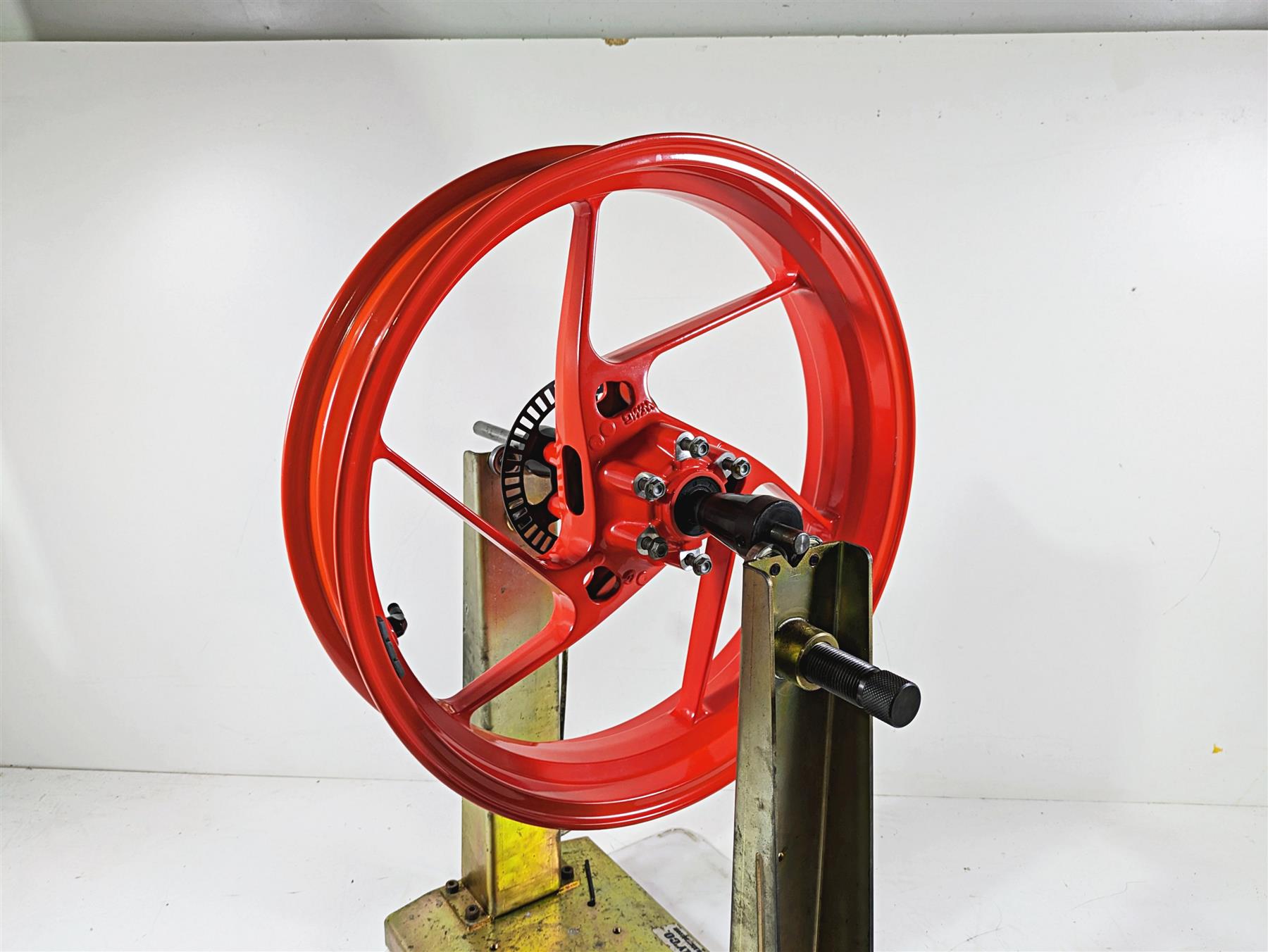 2021 Aprilia RS660 Front Wheel Rim 17x3.5 - Dent 2B005585 {{ shop.shopifyCountryName }} - Mototech271