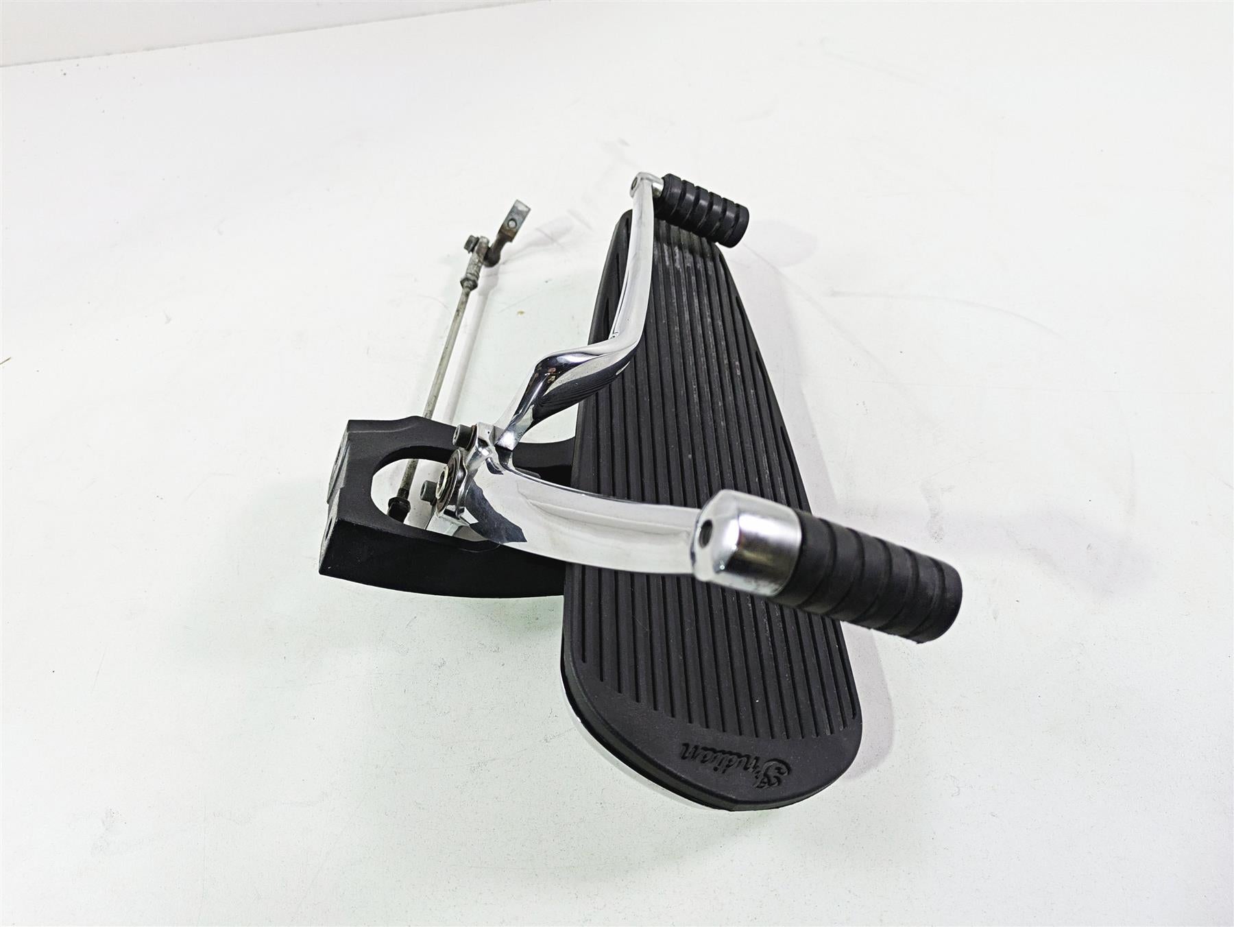 2017 Indian Chieftain Limited Left Floor Board & Shifter Chrome 5138351 5138405 {{ shop.shopifyCountryName }} - Mototech271