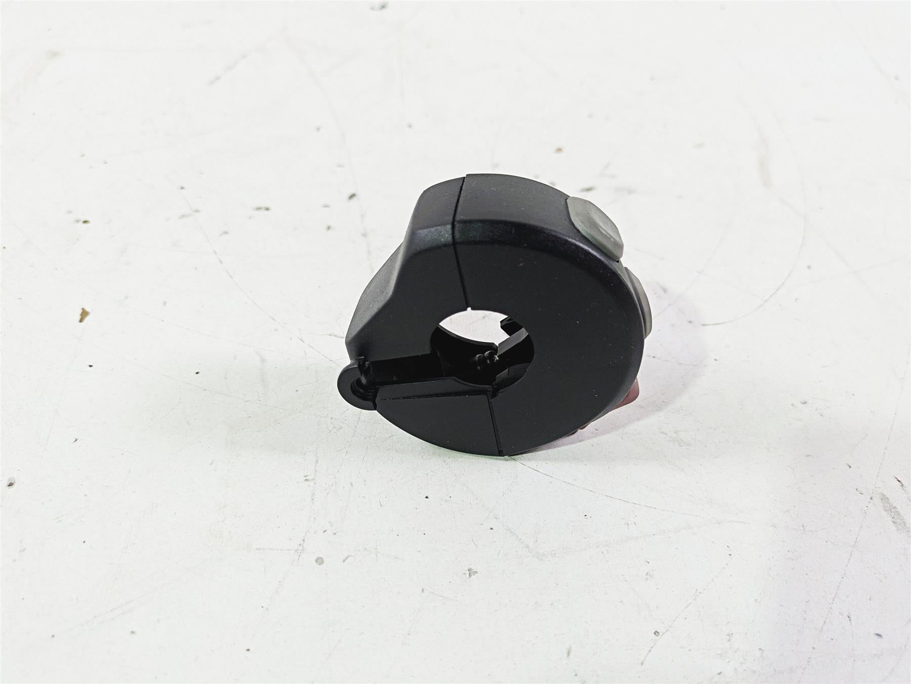 2015 BMW K1600 GT K48 Right Hand Control Switch 61318546188 {{ shop.shopifyCountryName }} - Mototech271