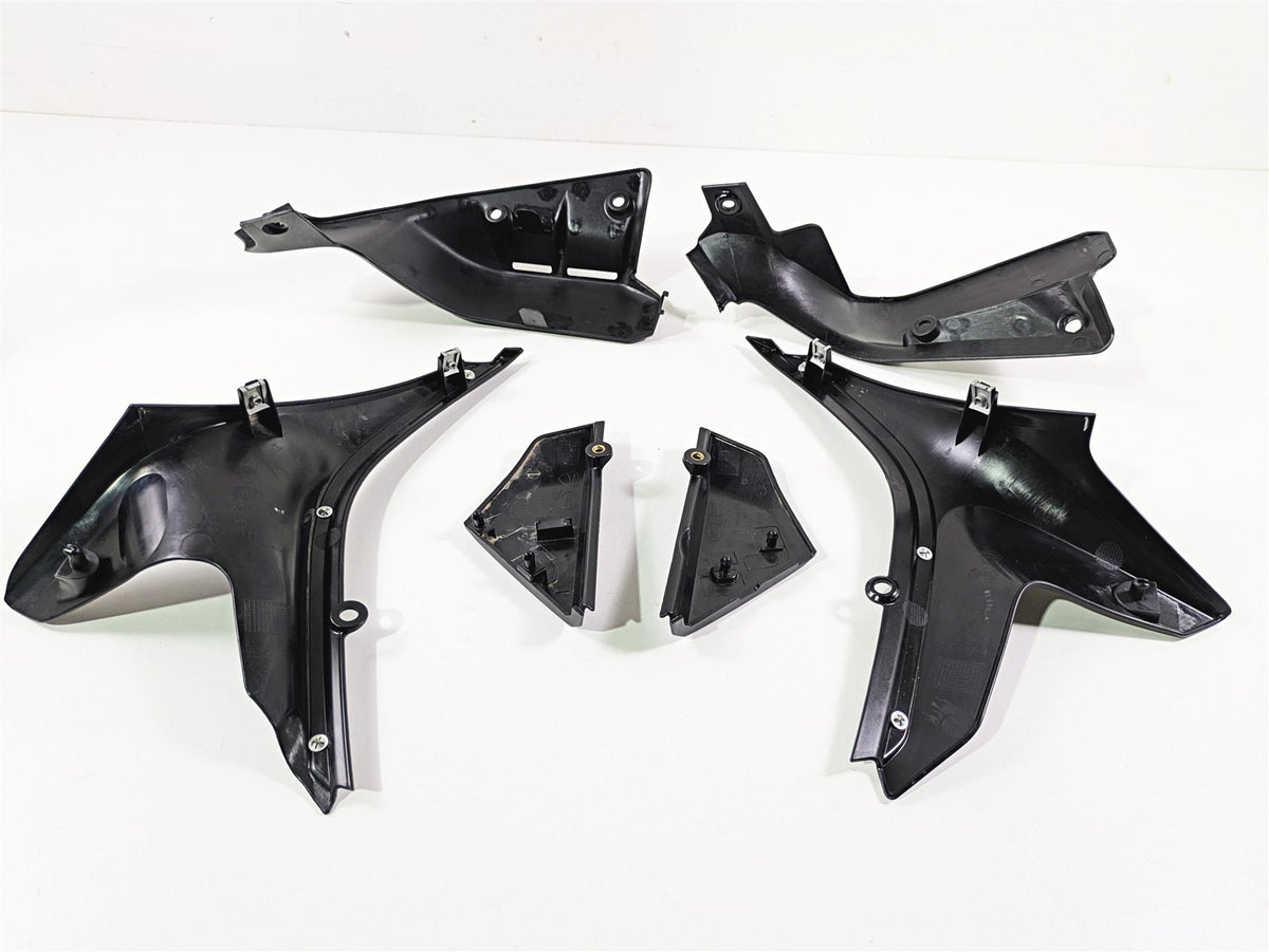 2018 Ducati Scrambler Desert Sled 800 Frame Infill Side Covers Set 4601C102A {{ shop.shopifyCountryName }} - Mototech271