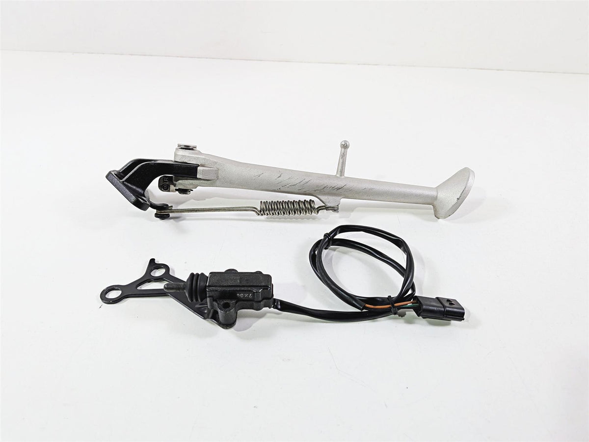 2019 Triumph Speed Triple RS 1050 Side Kickstand Kick Stand & Switch T2089733 {{ shop.shopifyCountryName }} - Mototech271
