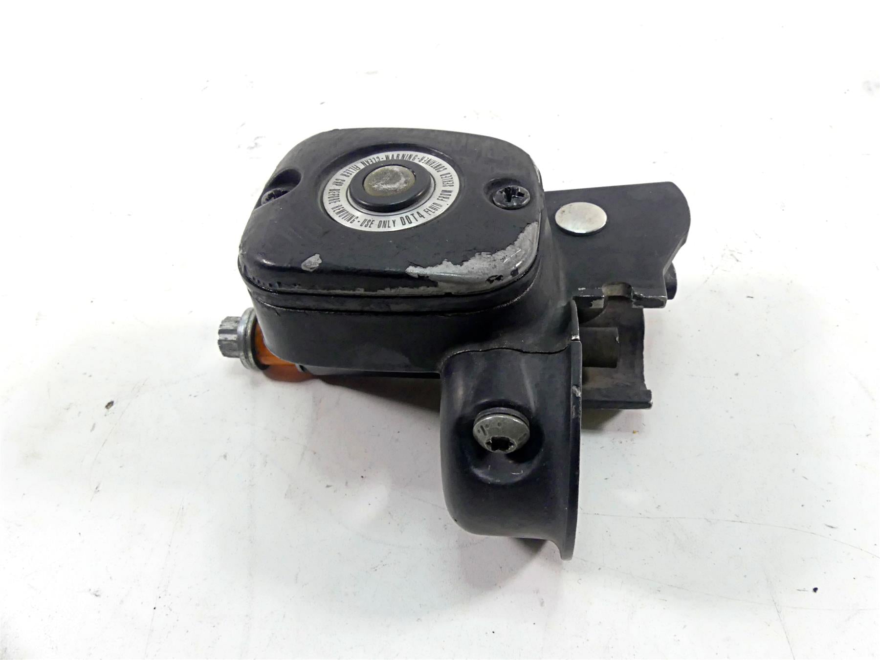 2011 Harley Softail FXS Blackline Front Brake Master Cylinder 9/16" 45029-11D {{ shop.shopifyCountryName }} - Mototech271