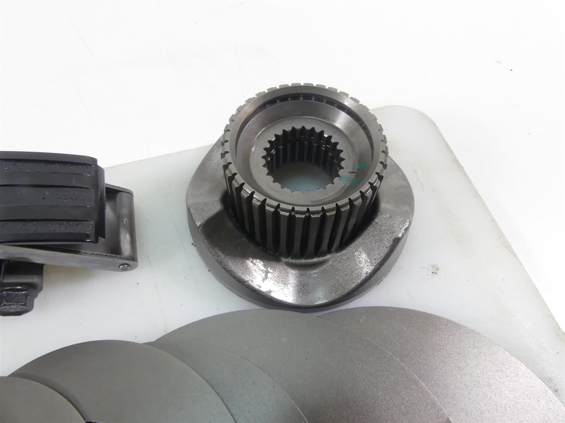 2018 Harley FXBRS Softail Breakout Primary Drive Clutch Compensator Kit 37000263 {{ shop.shopifyCountryName }} - Mototech271