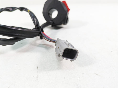 2021 Aprilia RS660 Right Hand Start Stop Control Switch 2D000550 {{ shop.shopifyCountryName }} - Mototech271