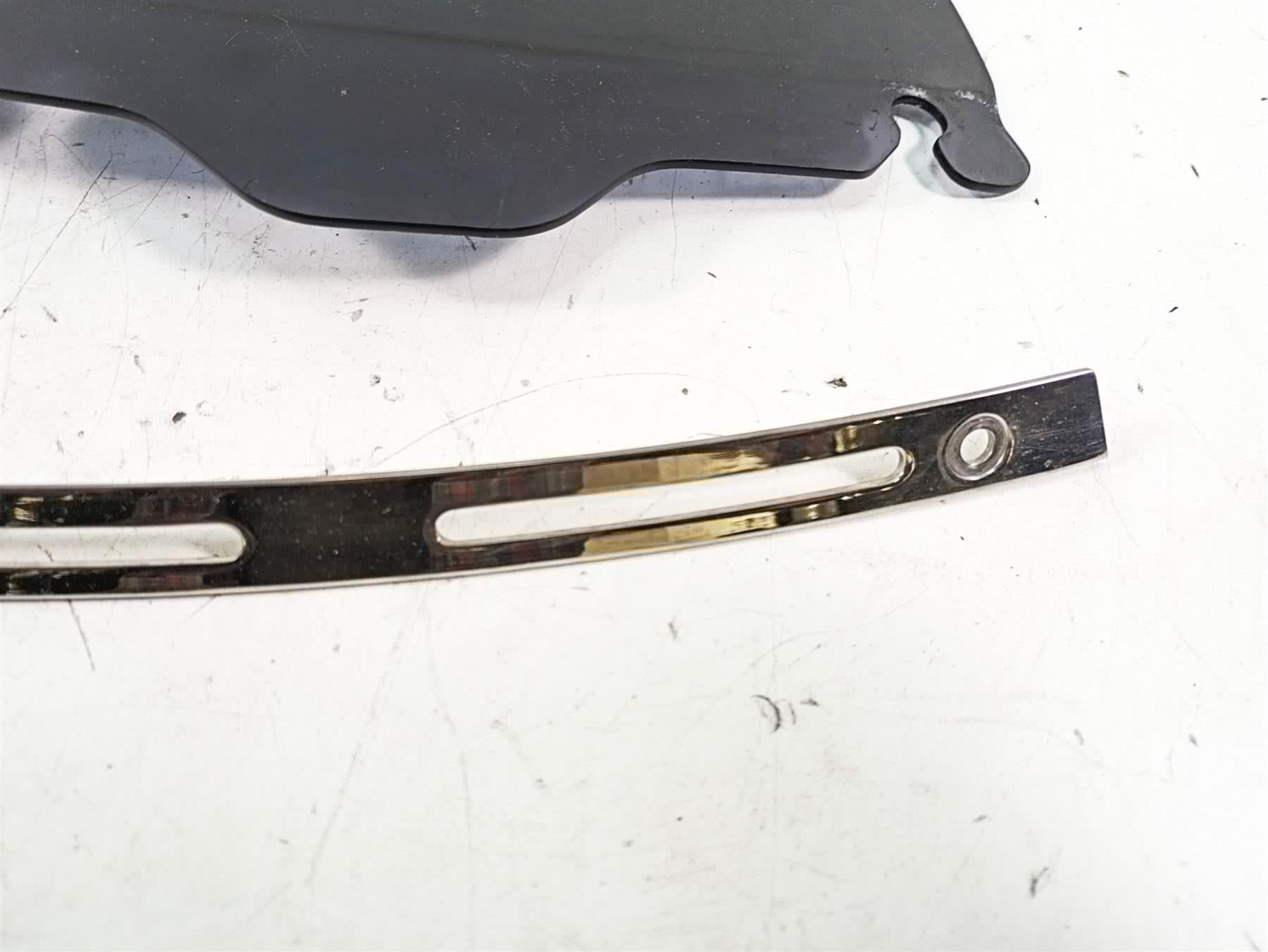 2008 Harley FLHTCU Electra Glide Windshield Wind Shield Screen 58409-06 {{ shop.shopifyCountryName }} - Mototech271