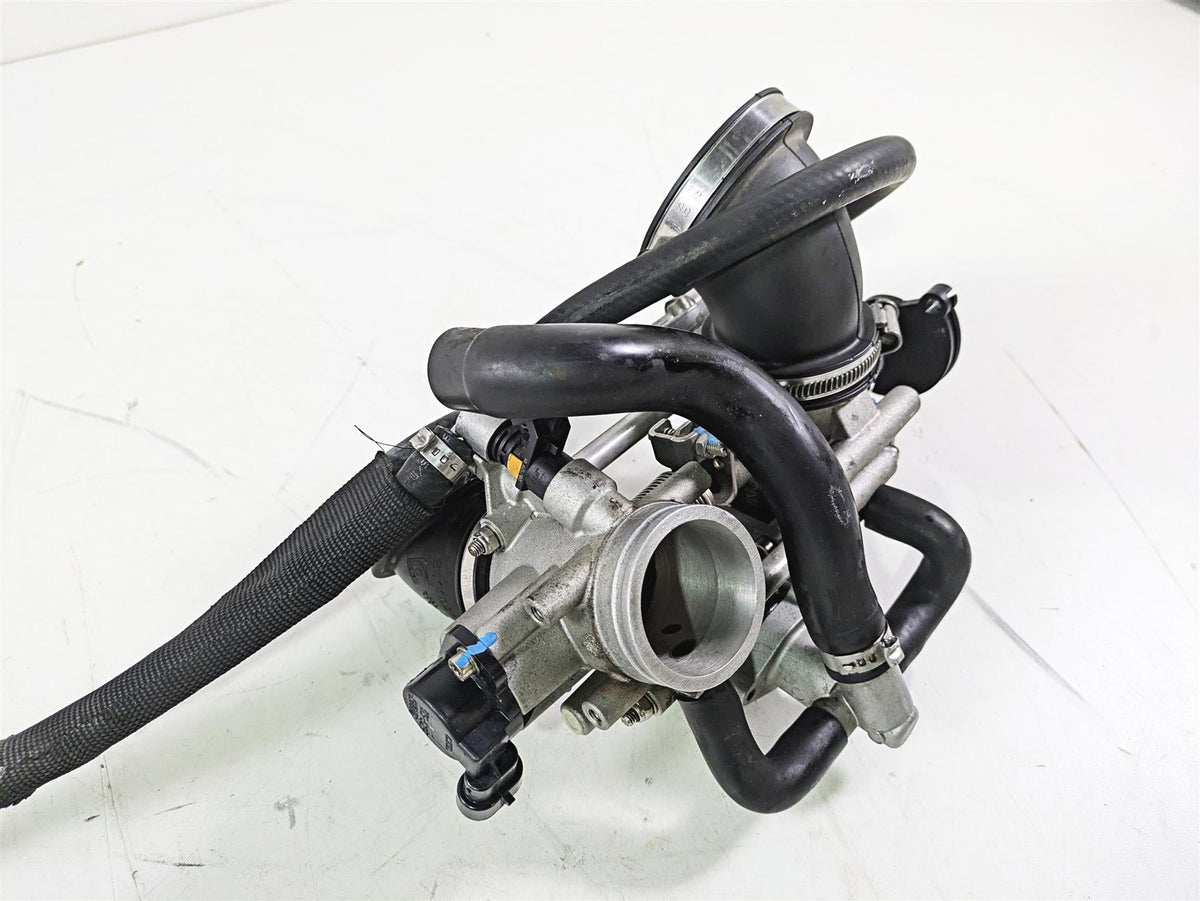 2009 Ducati Monster 1100 S Throttle Body Fuel Injection -Clean 28240831A {{ shop.shopifyCountryName }} - Mototech271