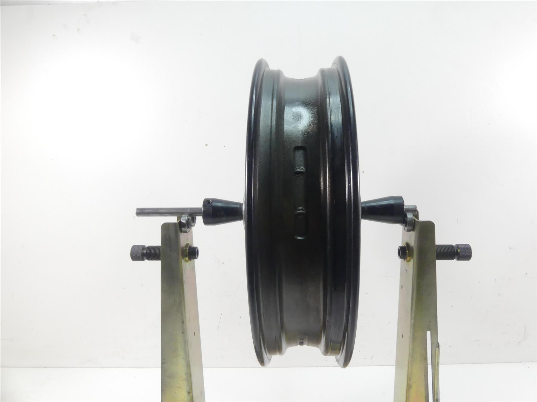 2016 Indian Scout Sixty Straight 16x3.5 Front Wheel Rim 1522090 {{ shop.shopifyCountryName }} - Mototech271