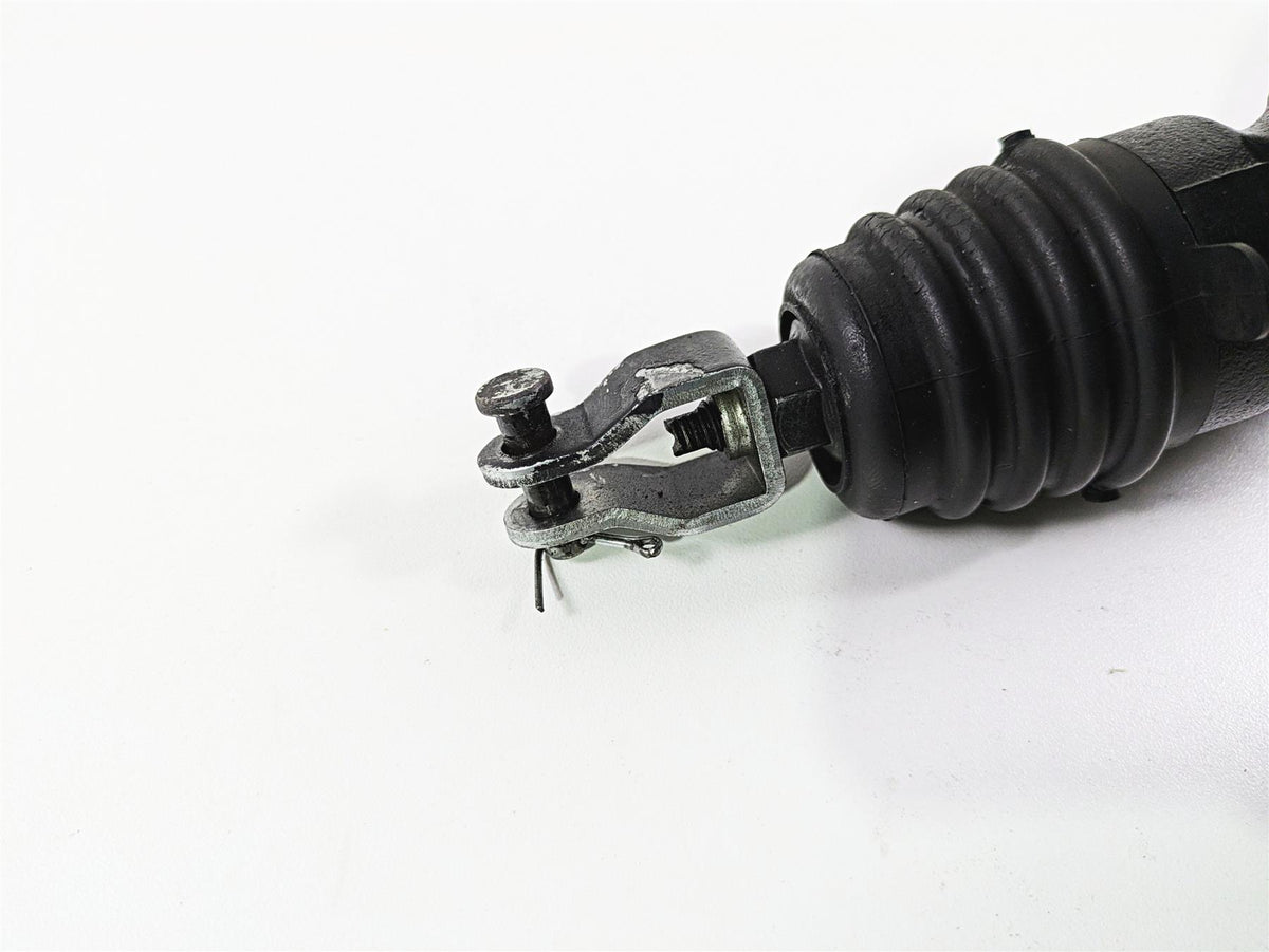 2019 Harley Softail FXDR 114 Rear Brake Master Cylinder 5/8" 41700460 {{ shop.shopifyCountryName }} - Mototech271