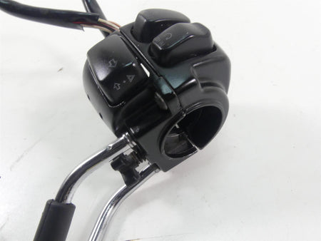 2003 Harley Sportster XL1200 C 100th Anniv Right Hand Control Switch 71684-06A {{ shop.shopifyCountryName }} - Mototech271